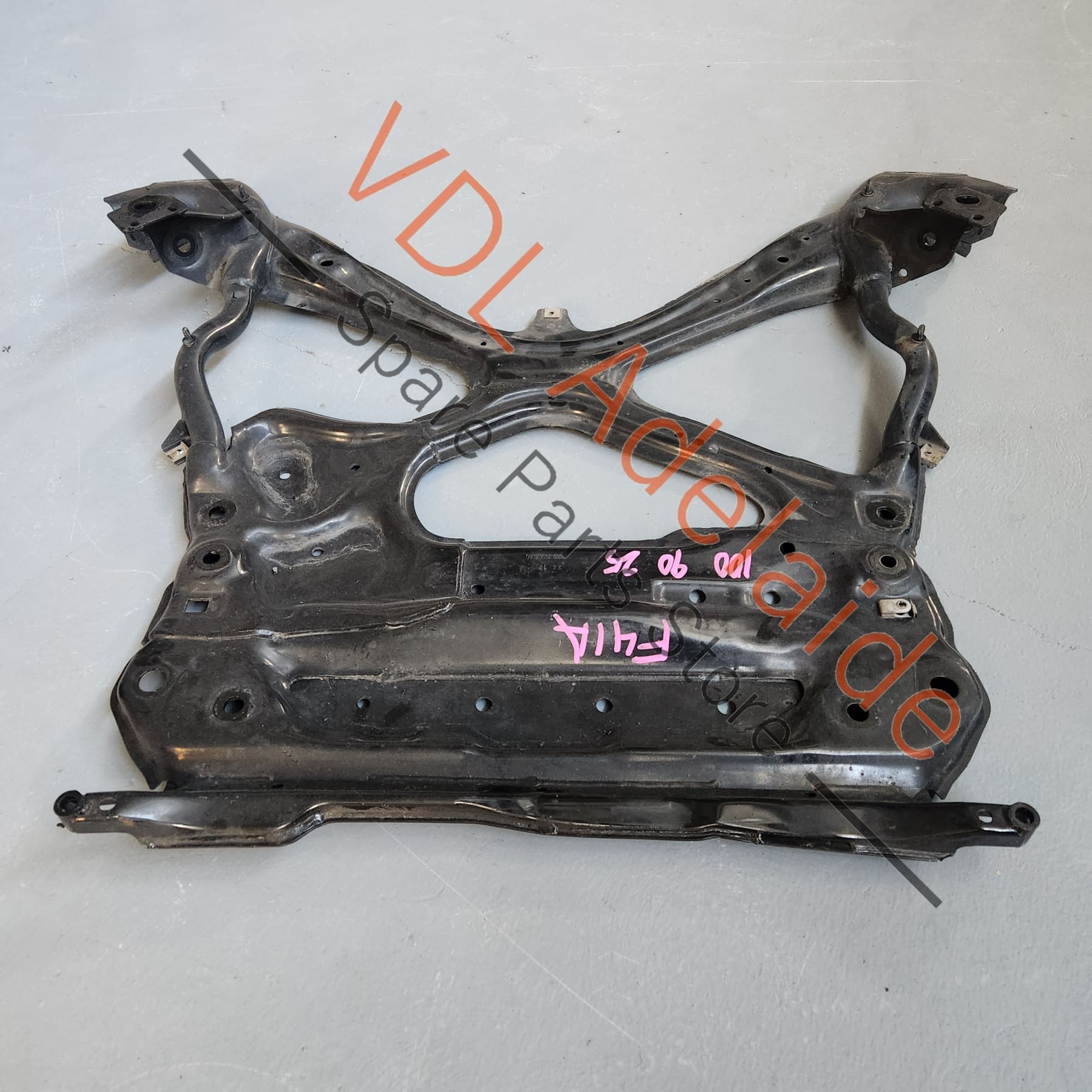 8W2399347H 8W2399347G  Audi A4 S4 Front Suspension K Frame Carrier Support Brace for RHD 8W2399347G 8W2399347H