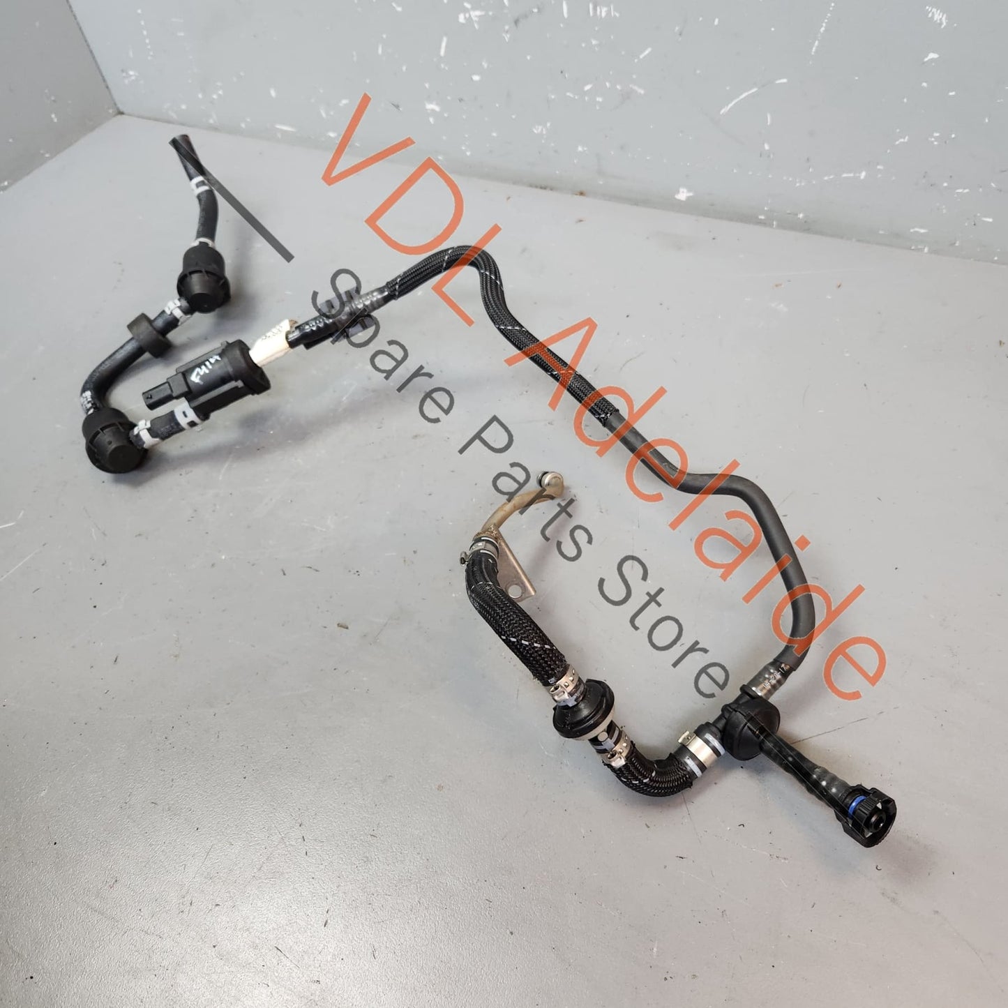 06M133240CG 8W0201991M 06M133240AN Audi S4 B9 Air Vacuum Hose with Non-Return and AKF Valve 06M133240CG 8W0201991M 06M133240AN