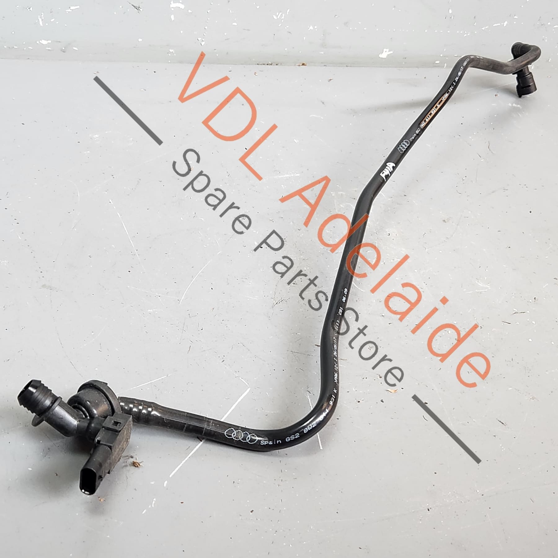 8W2611931K   Audi S4 Brake Vacuum Pipe Hose with Sensor & Non-return valve RHD 8W2611931K