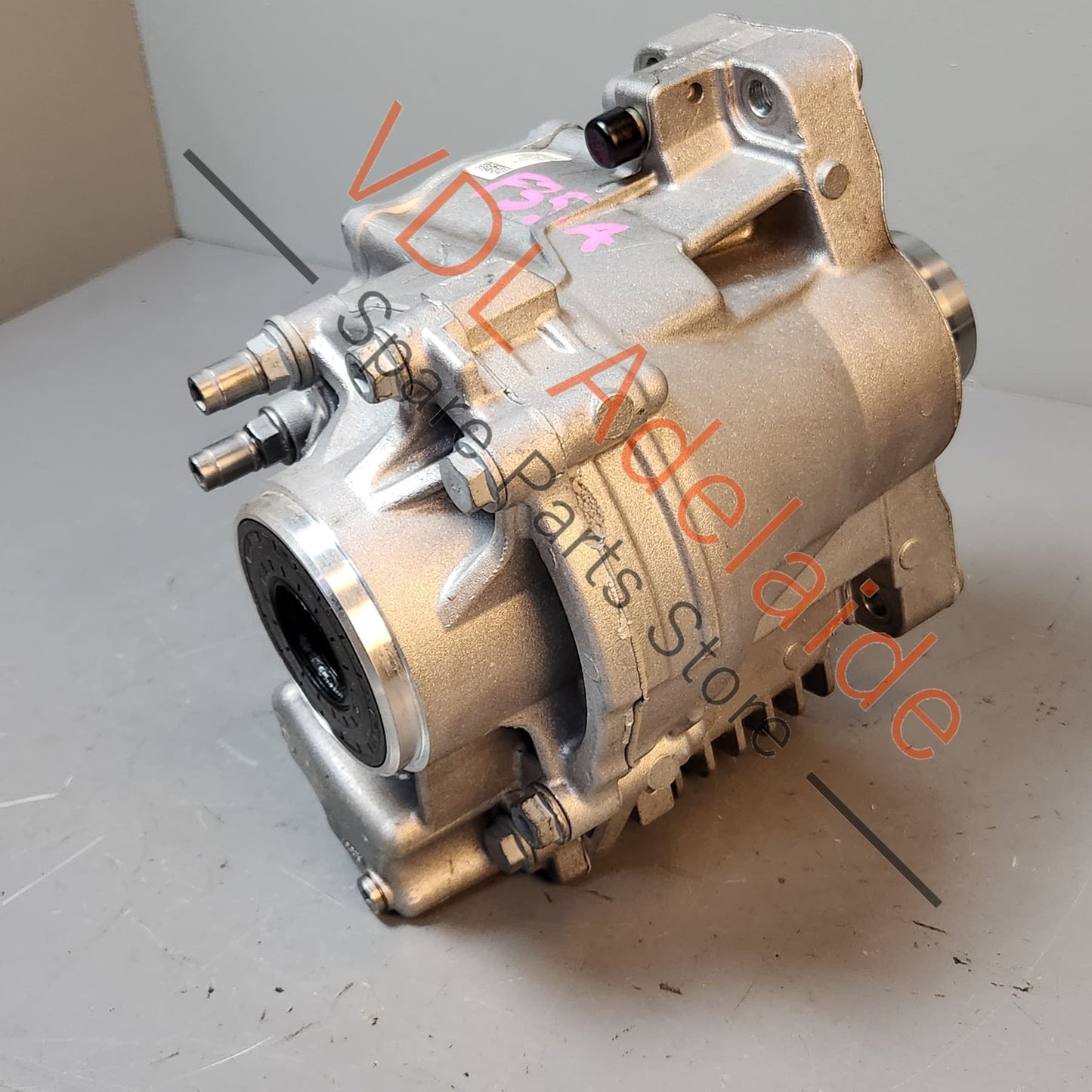 0CP409053R 0CP409053Q   Audi RS3 RSQ3 TTRS Front Bevel Box Angle Drive Differential 0CP409053R 0CP409053Q