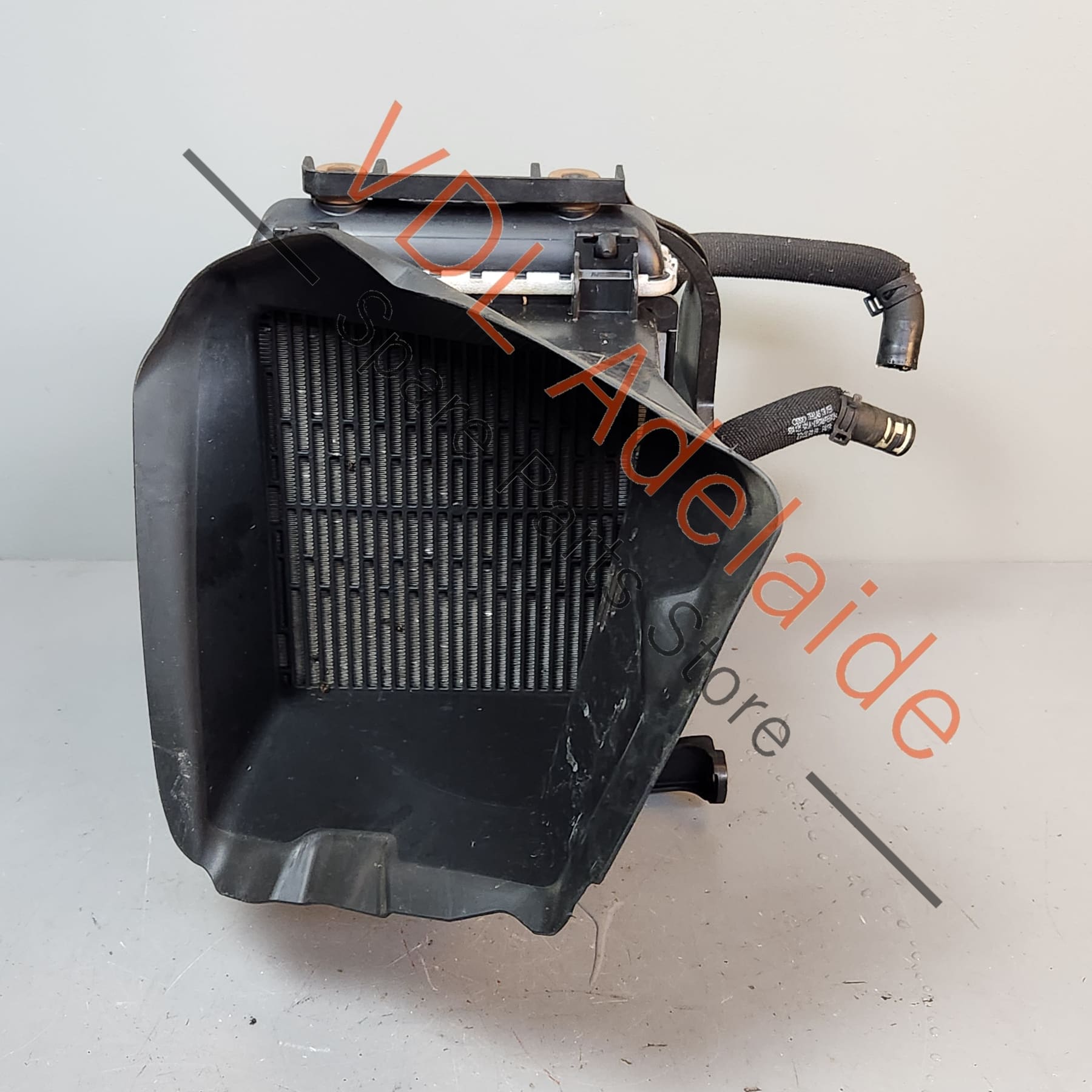 8K0121212C 83A121259 83A121673B  Audi RSQ3 Left Side Additional Radiator Assembly 83A121259 83A121673B 8K0121212C