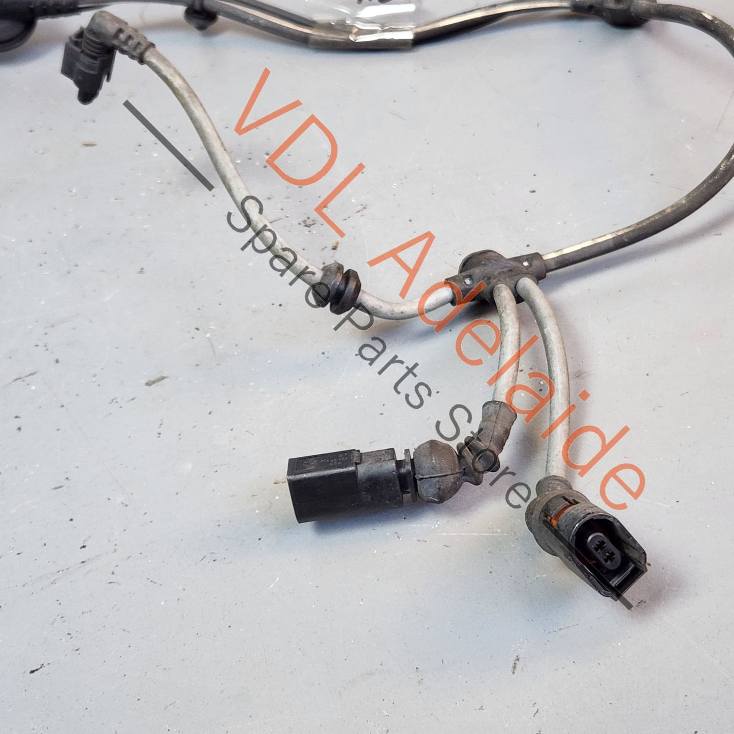 83A927904A    Audi Q3 RSQ3 Front Right Wheel Wiring Harness Cable Section 83A927904A