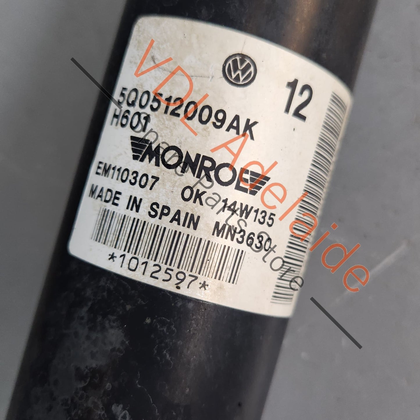 5Q0513045AK 5Q0512009AK   VW Golf GTi Rear Active Sports Electronic Shock Absorber 5Q0513045AK 5Q0512009AK