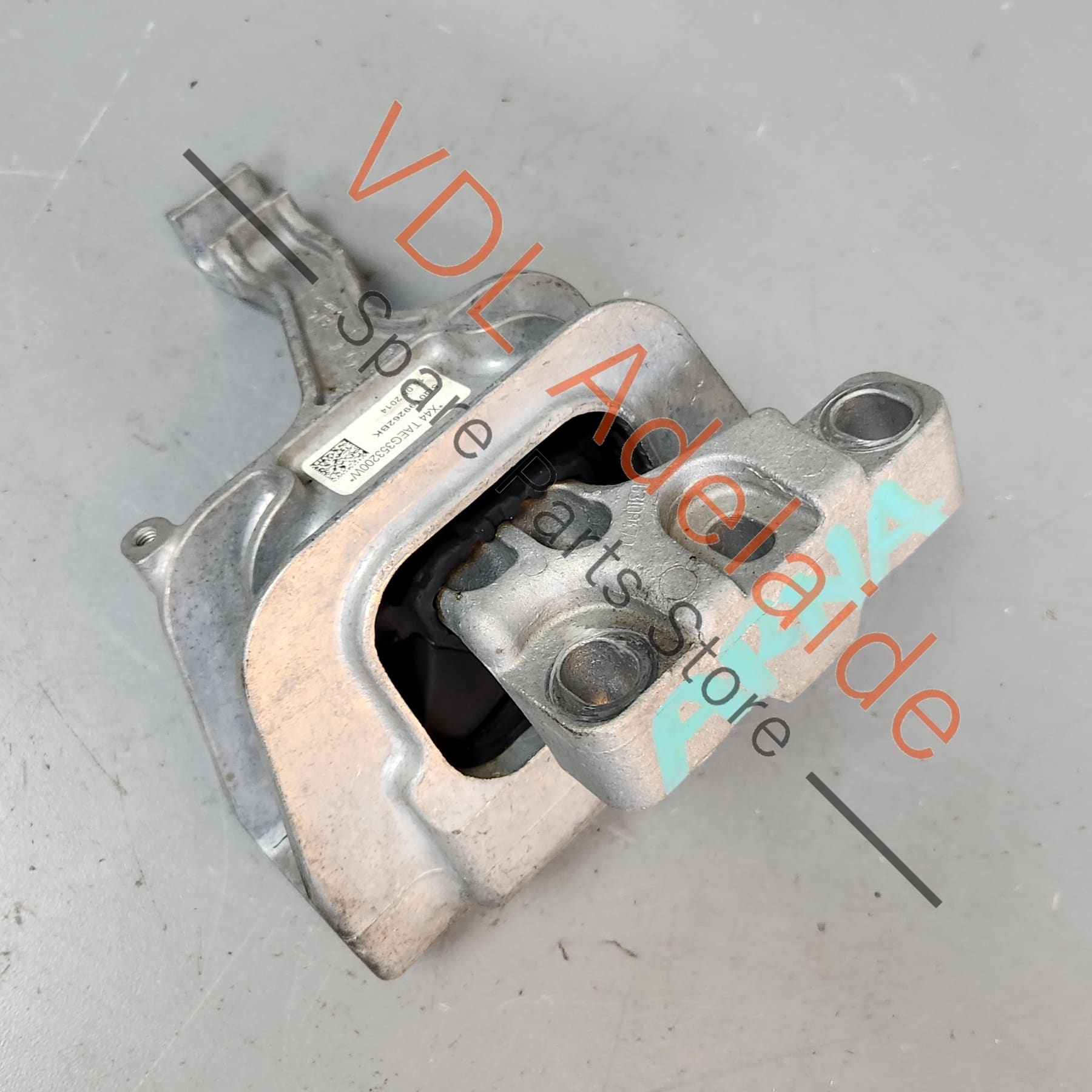 5Q0199262BK    Volkswagen VW Golf Gti Mk7 Right Side Engine Mount Mounting 5Q0199262BK