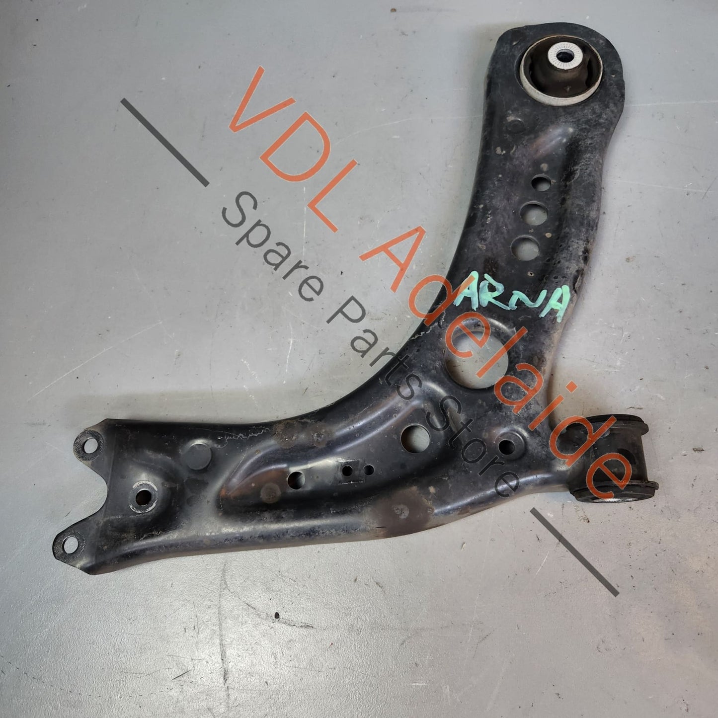 5Q0407152J    VW Golf MK7 GTI R Front Right Lower Control Arm 5Q0407152J