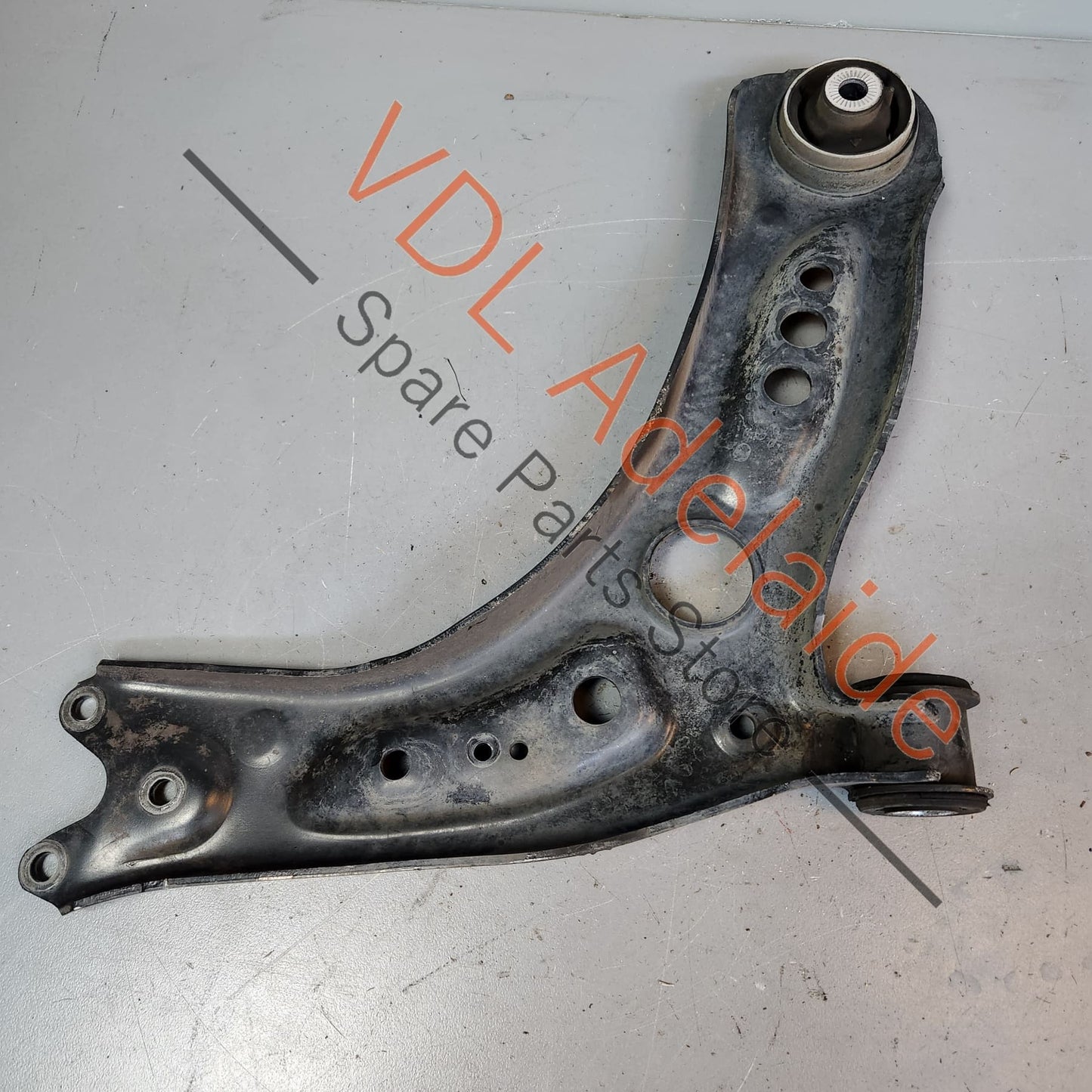 5Q0407151J    VW Golf MK7 GTI R Front Left Lower Control Arm 5Q0407151J