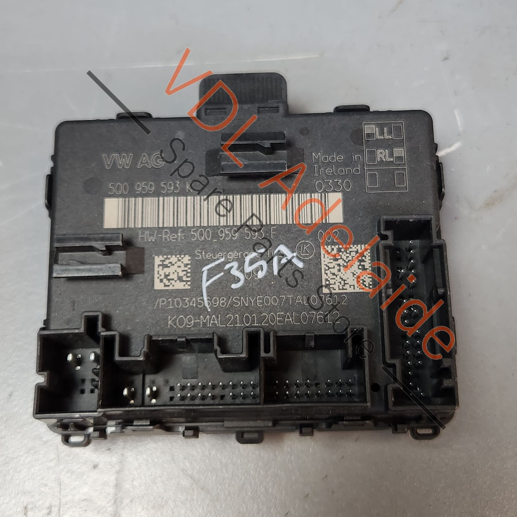 5Q0959593F    Audi Q3 RSQ3 F3 Front Drivers Door Control Unit Module 5Q0959593F