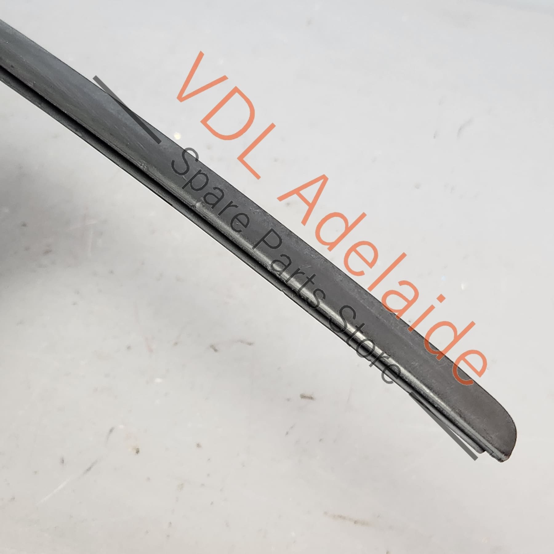83A854328C    Audi Q3 RSQ3 F3 Front Windscreen Right Side Wind Water Deflector Strip 83A854328C