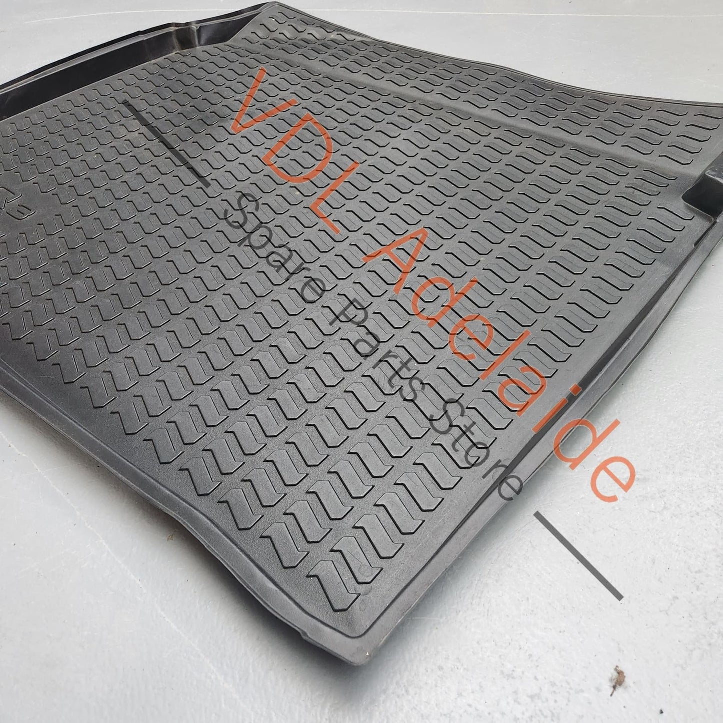 83A061180    Genuine OEM Audi Q3 RSQ3 F3 Cargo Luggage Boot Liner Lining Protective Mat 83A061180