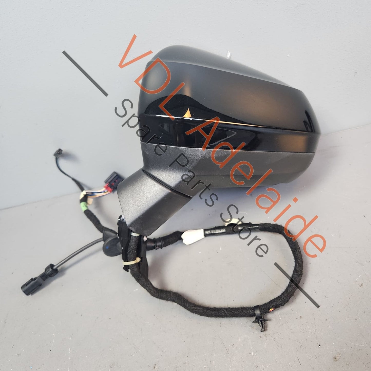 83C857409J9B9 81A857535G 81A857527AGRU  Audi Q3 RSQ3 F3 Left Folding Exterior Rear View Wing Mirror w automatic anti dazzle, parking camera & glass