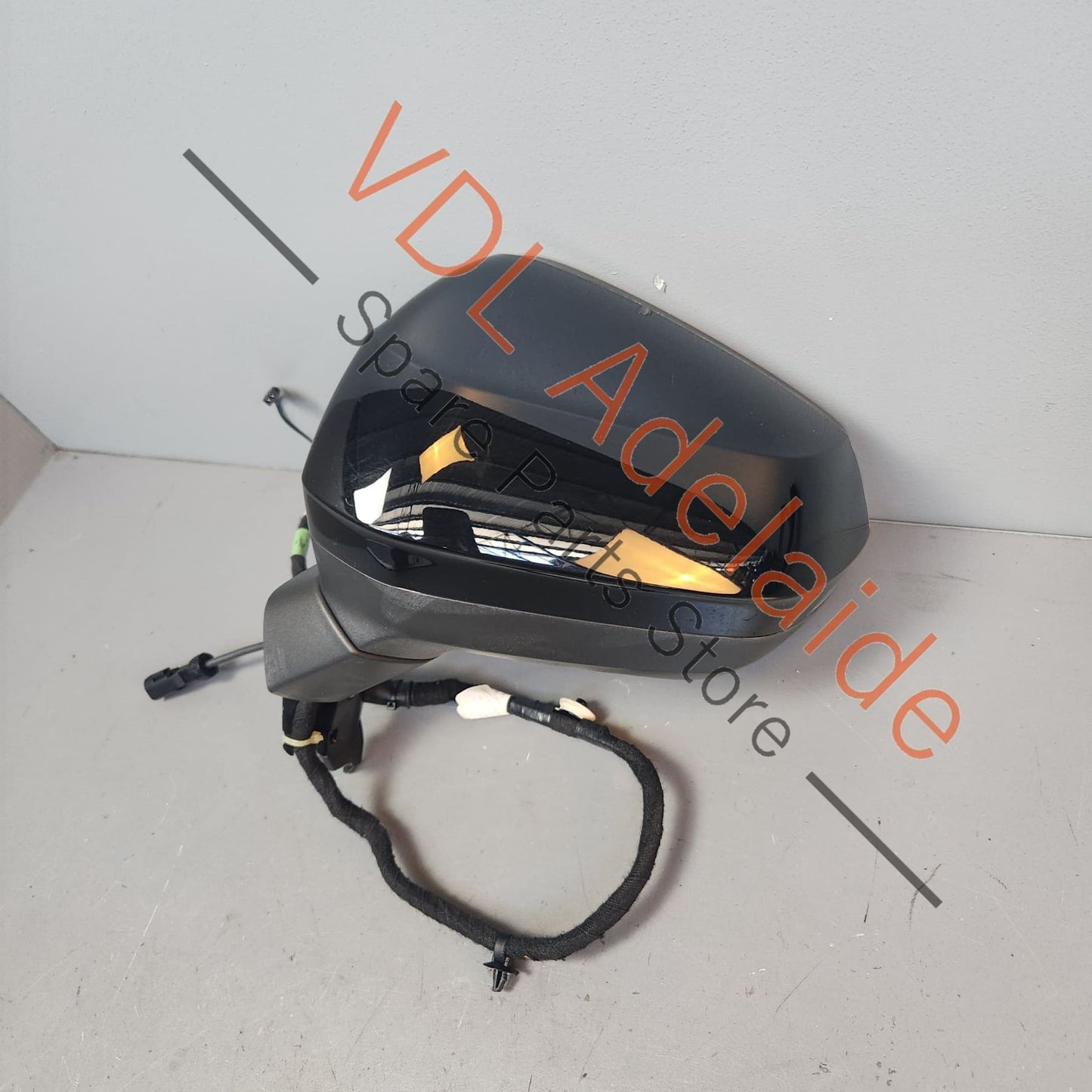 83C857409J9B9 81A857535G 81A857527AGRU  Audi Q3 RSQ3 F3 Left Folding Exterior Rear View Wing Mirror w automatic anti dazzle, parking camera & glass