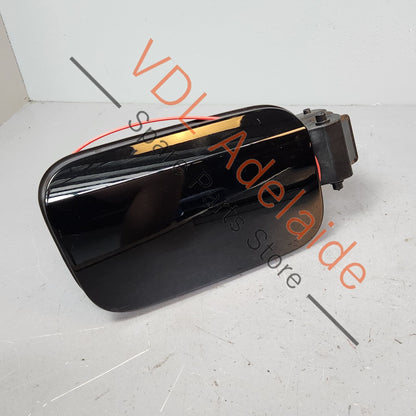 83A809907A 83A809906   Audi Q3 RSQ3 F3 Fuel Filler Flap Door 83A809907A GRU 83A809906 0E0E Mythosschwarz Black Metallic