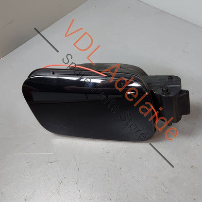 83A809907A 83A809906   Audi Q3 RSQ3 F3 Fuel Filler Flap Door 83A809907A GRU 83A809906 0E0E Mythosschwarz Black Metallic