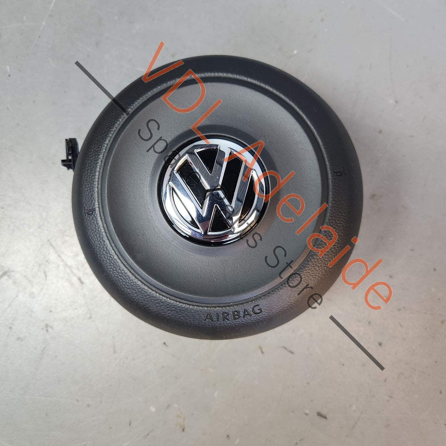 5G0880201ACHVF 5G0880201J81U   VW Golf MK7 Gti R Sport Steering Wheel Airbag Module 5G0880201J 81U / 5G0880201AC HVF