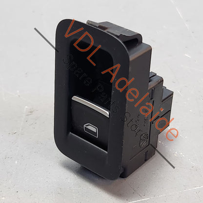 
5G0959855F    Genuine OEM VW Tiguan Golf Mk7 Passenger Electric Window Switch 5G0959855F