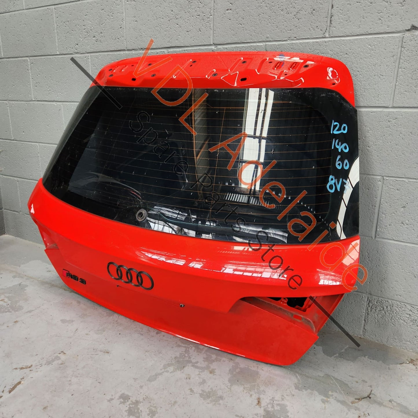 8V4827025D 8V4845501NVB   Audi S3 8V Sportback 2014-20 Rear Hatch Lid Boot Panel Y6Y6 Y6 / Y3T Catalunya Red Metallic