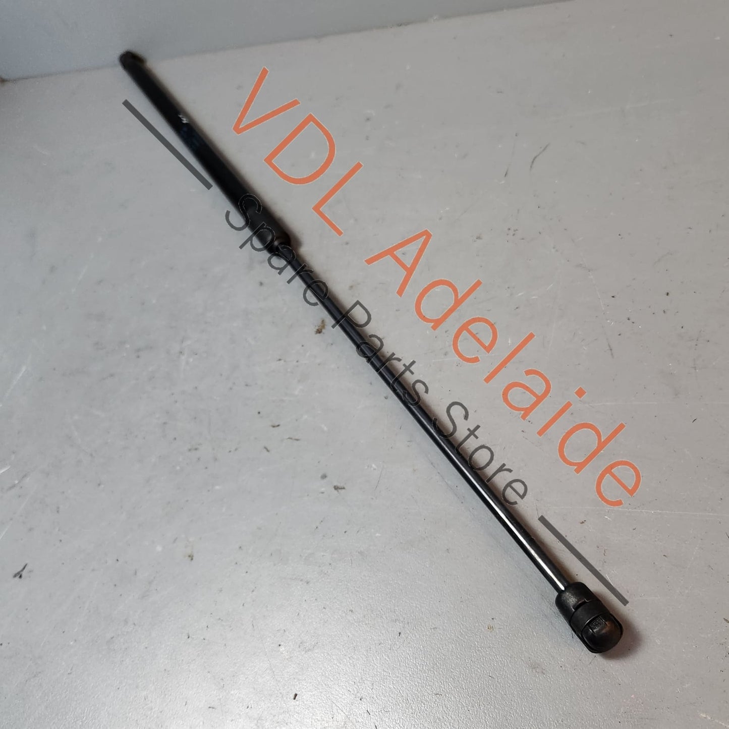 8V0823359    Audi A3 S3 RS3 8V Bonnet Hood Gas Lift Strut Prop 8V0823359