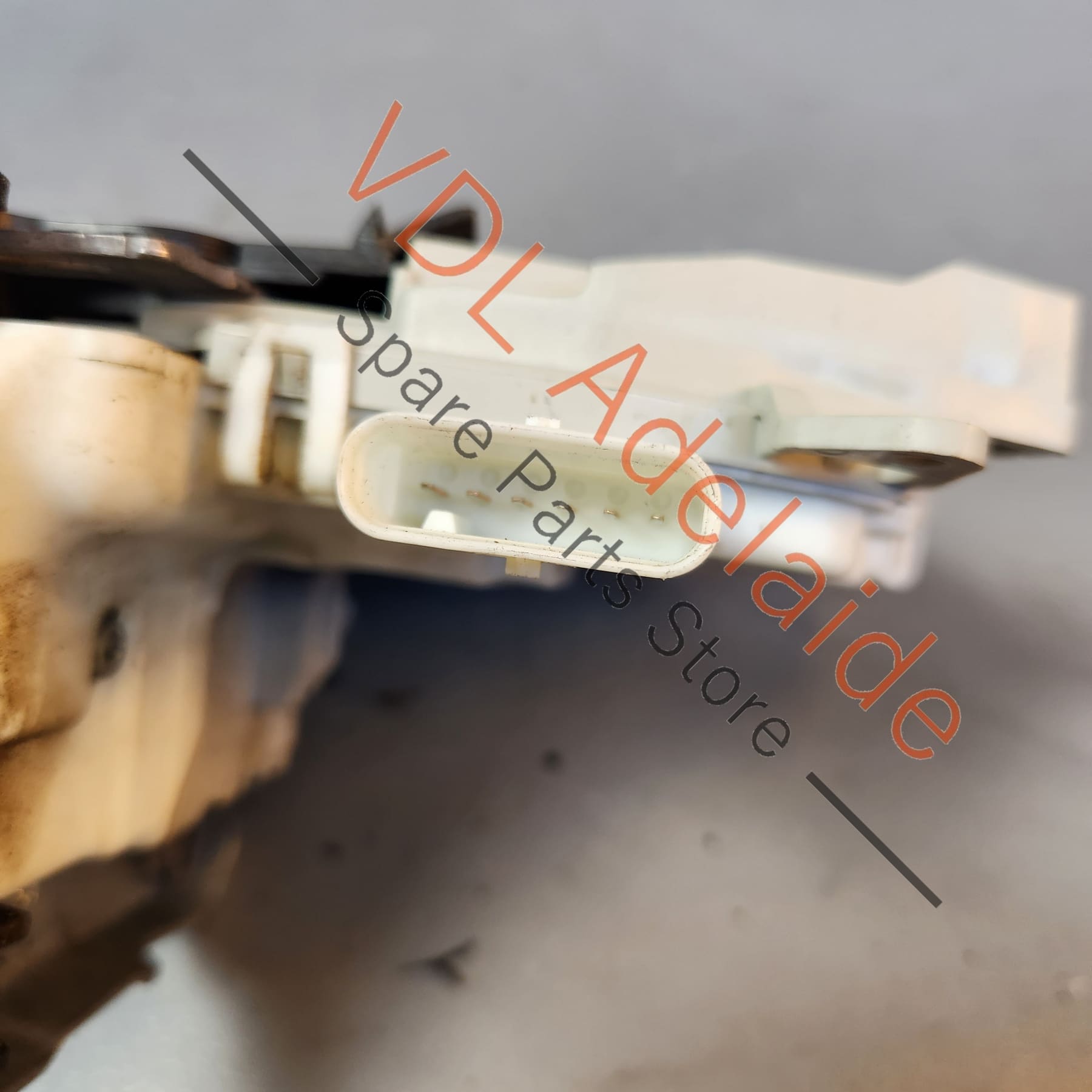 8K0839015F    Audi A3 S3 RS3 8V Rear Left Door Lock Mechanism 8K0839015F