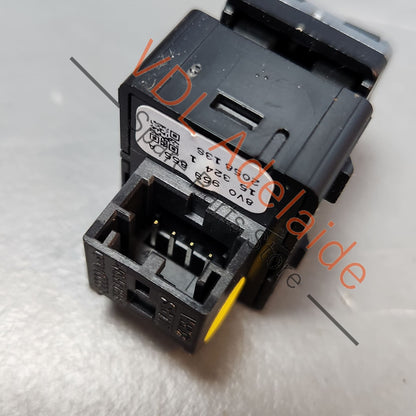 8V0959855A    Audi A3 S3 Q3 RS3 8V Passenger Single Window Switch 8V0959855A