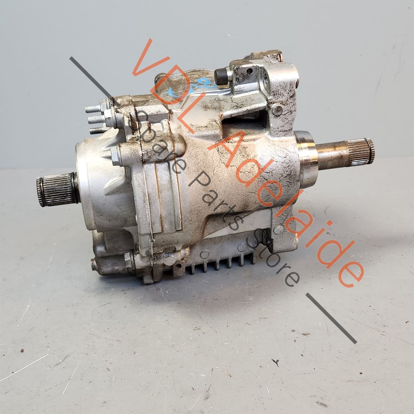 0CP409053E 0CP409053R   Audi RS3 8V Front Transfer Case Bevel Box Angle Final Drive 0CP409053E 0CP409053R