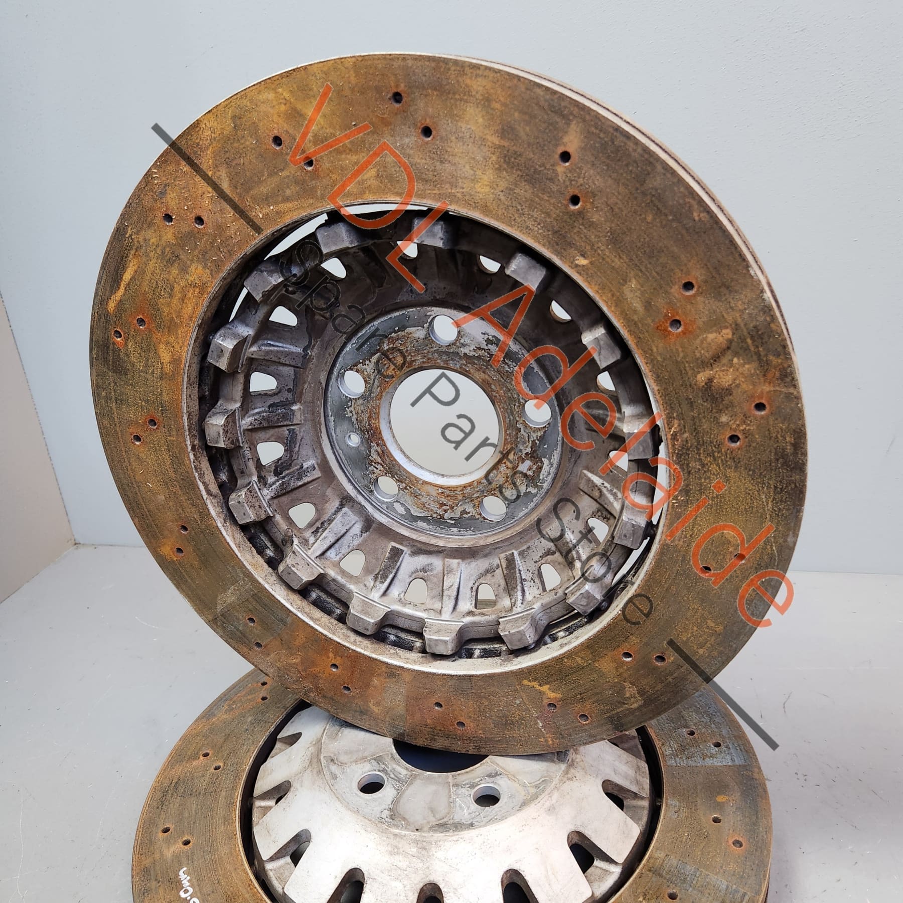 8V0615301S    Pair of Genuine Audi RS3 8V Brembo Front Brake Disc Rotor 370 x 34 mm 8V0615301S