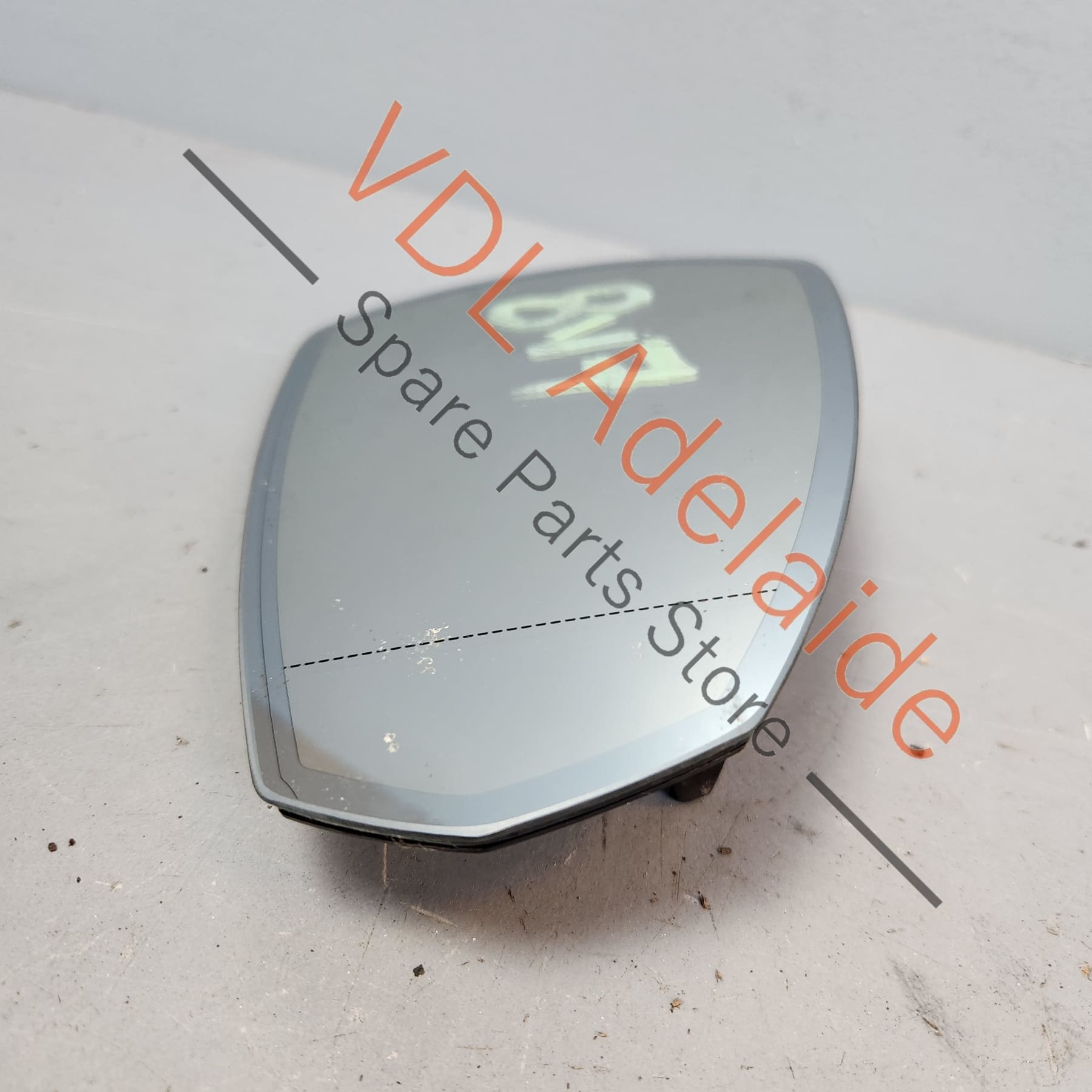 8V0857536H    Audi A3 S3 RS3 8V Right Side Mirror Glass Automatic Anti-Dazzle 8V0857536H