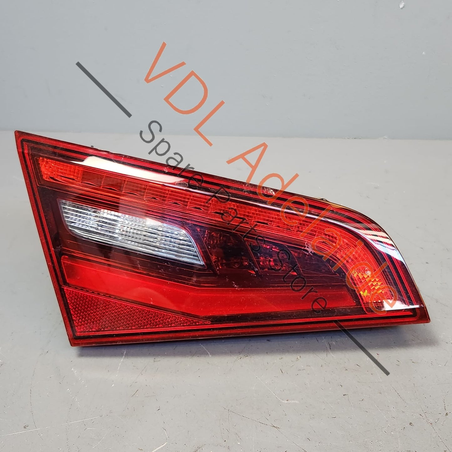 8V4945093A    Audi A3 S3 RS3 8V Left Inner Rear Brake Light LED 8V4945093A