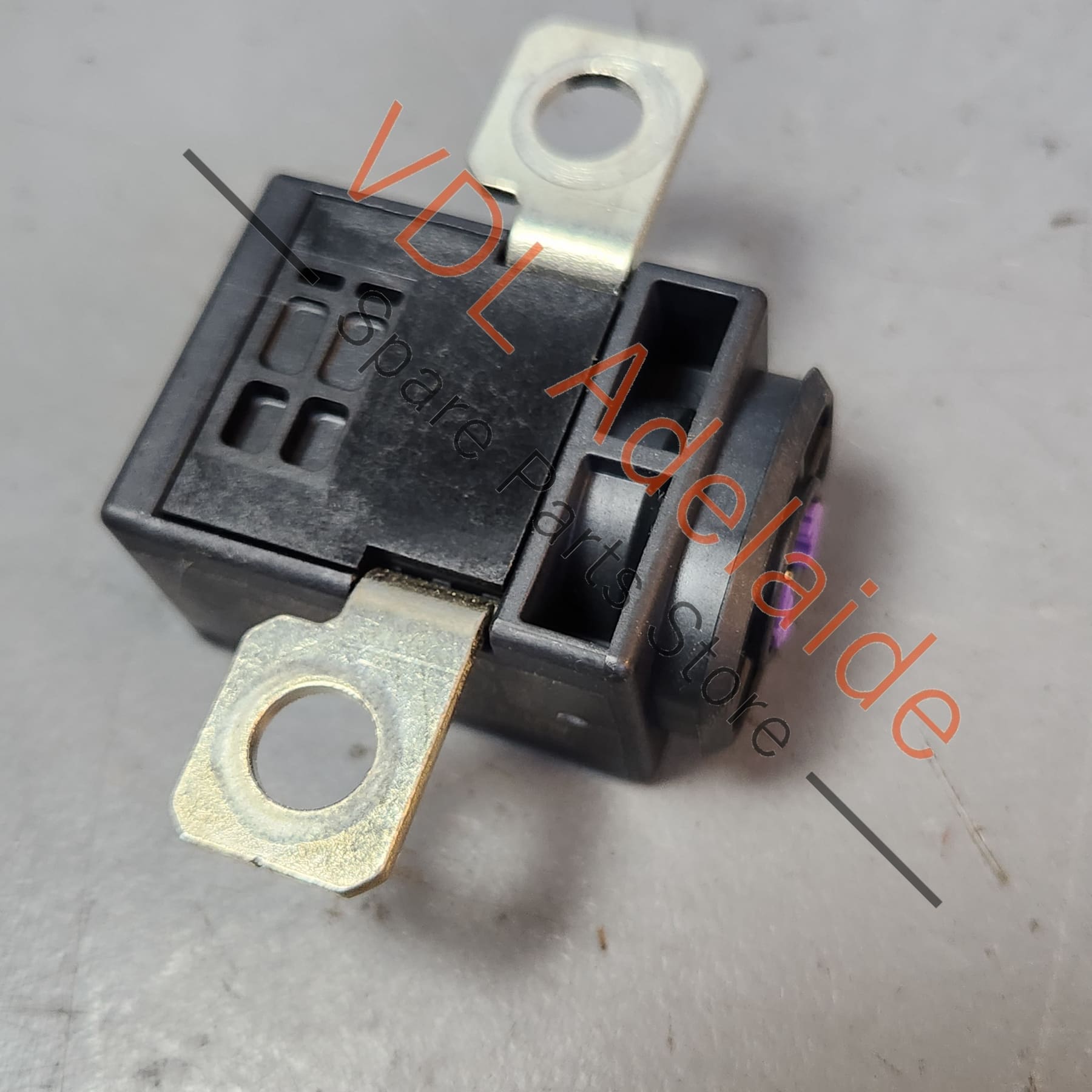 4F0915519    Audi VW Porsche Battery Isolation Pyro Fuse 4F0915519