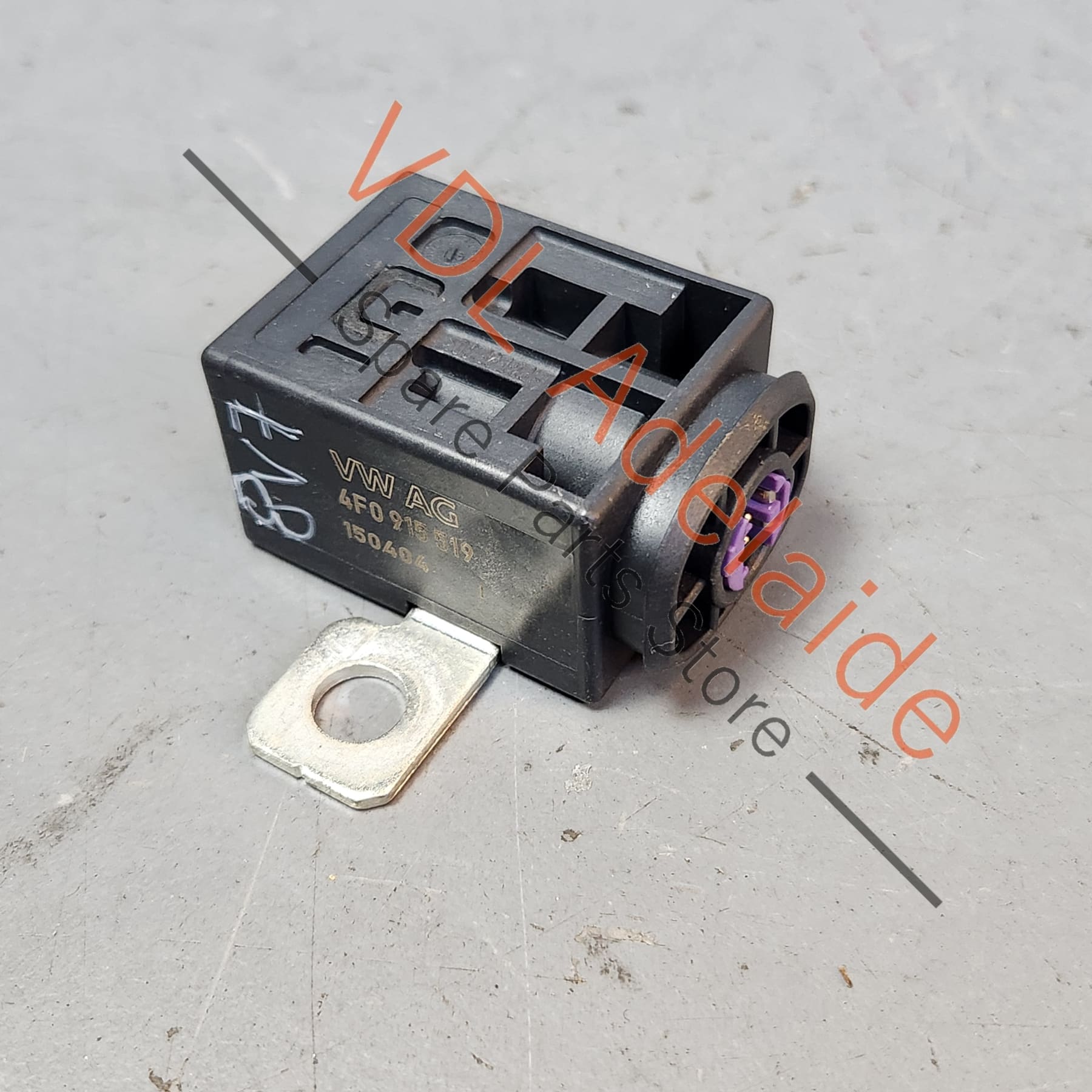 4F0915519    Audi VW Porsche Battery Isolation Pyro Fuse 4F0915519