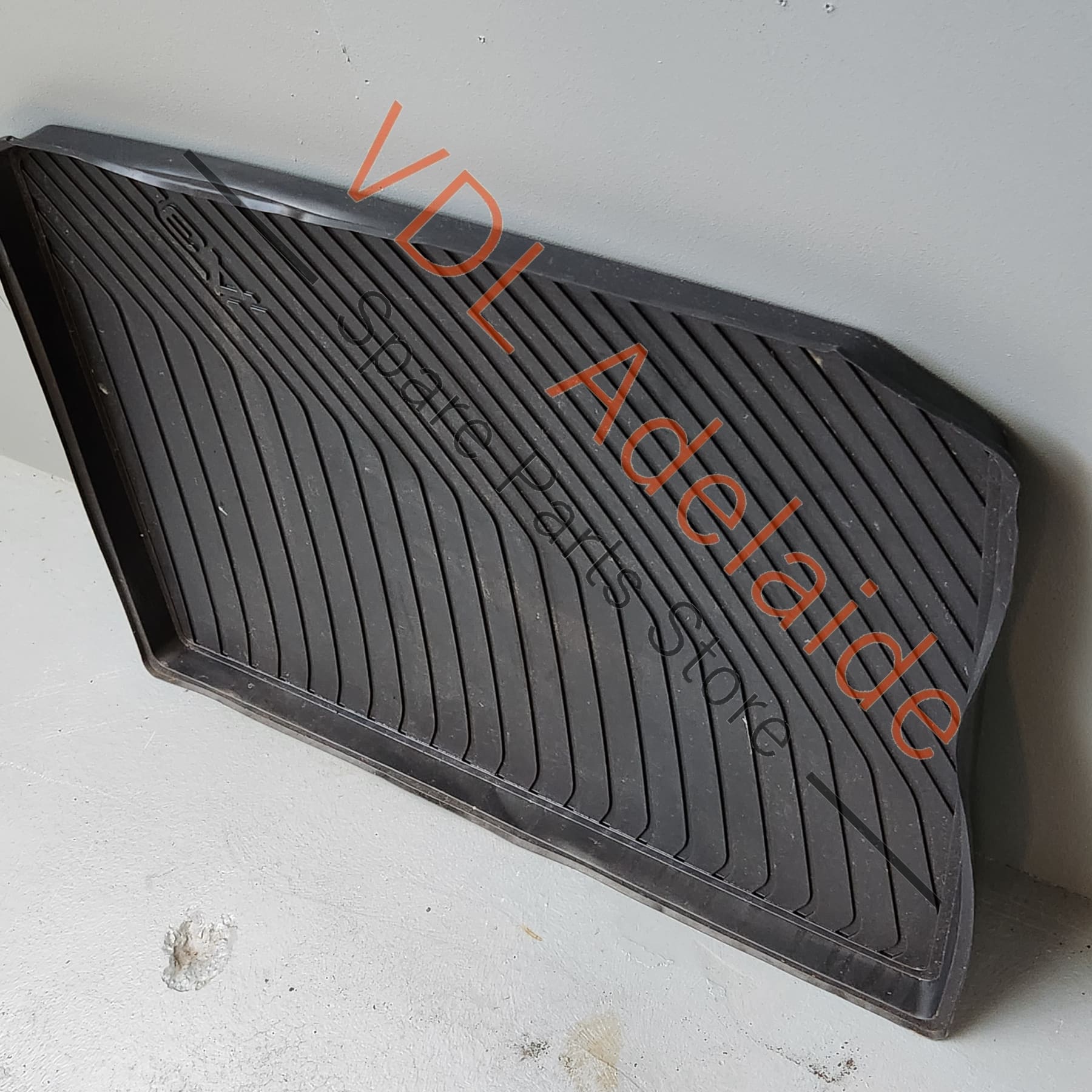 8V4061180    Genuine OEM Audi A3 S3 RS3 8V Luggage Compartment Boot Liner Rubber Mat 8V4061180