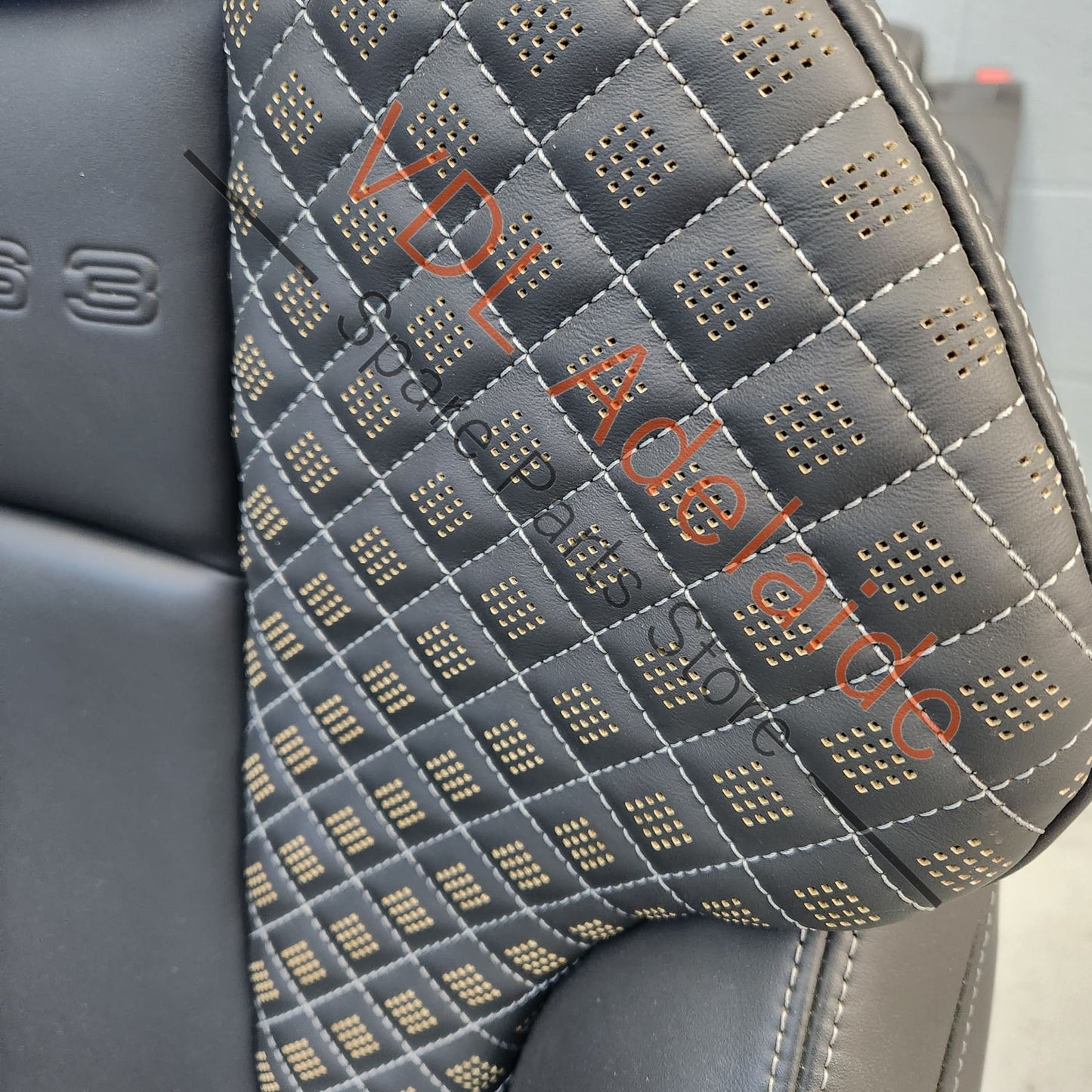     Audi RS3 8V Set of Diamond Pattern Vented Leather Sport Seats