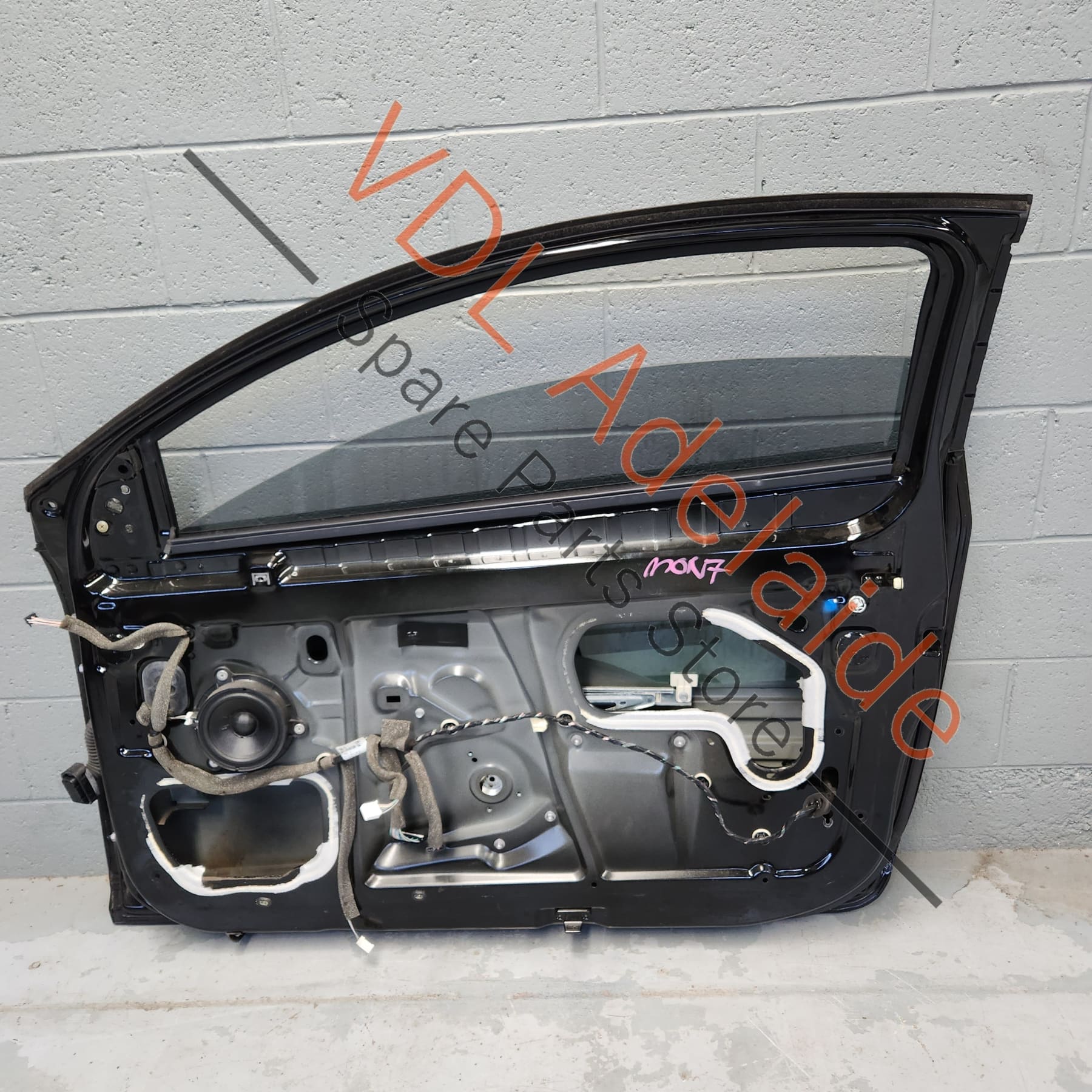 801005996R803008971R Renault Megane RS250 RS265 RS275 Front Right Door Shell Panel 801015283R w Glass 803008971R