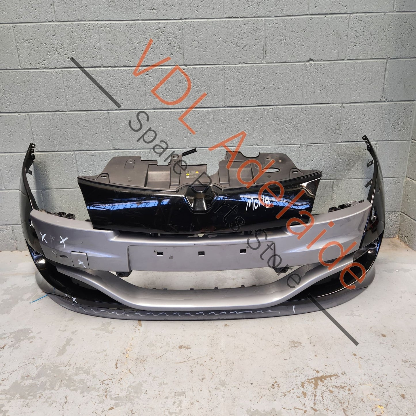 620229553R620783027R620720057R Renault Megane RS250 RS265 Front Bumper Cover ***DISCOUNTED ITEM***