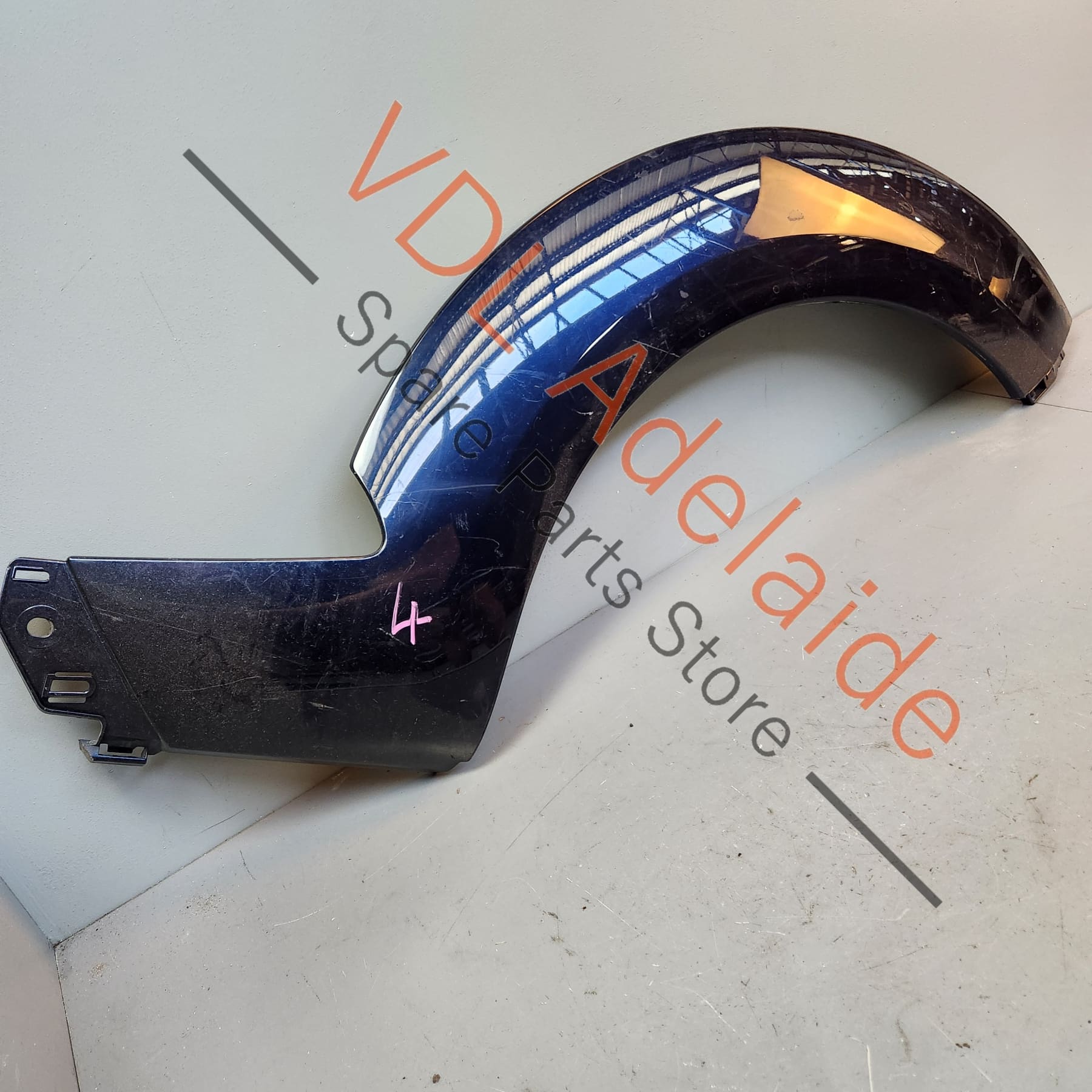 788A37508R788A24470R Renault Megane III DZ0/1 RS250 265 275 Right Rear Quarter Molding Flare Wheel Arch Trim 788A37508R Twilight Blue 472