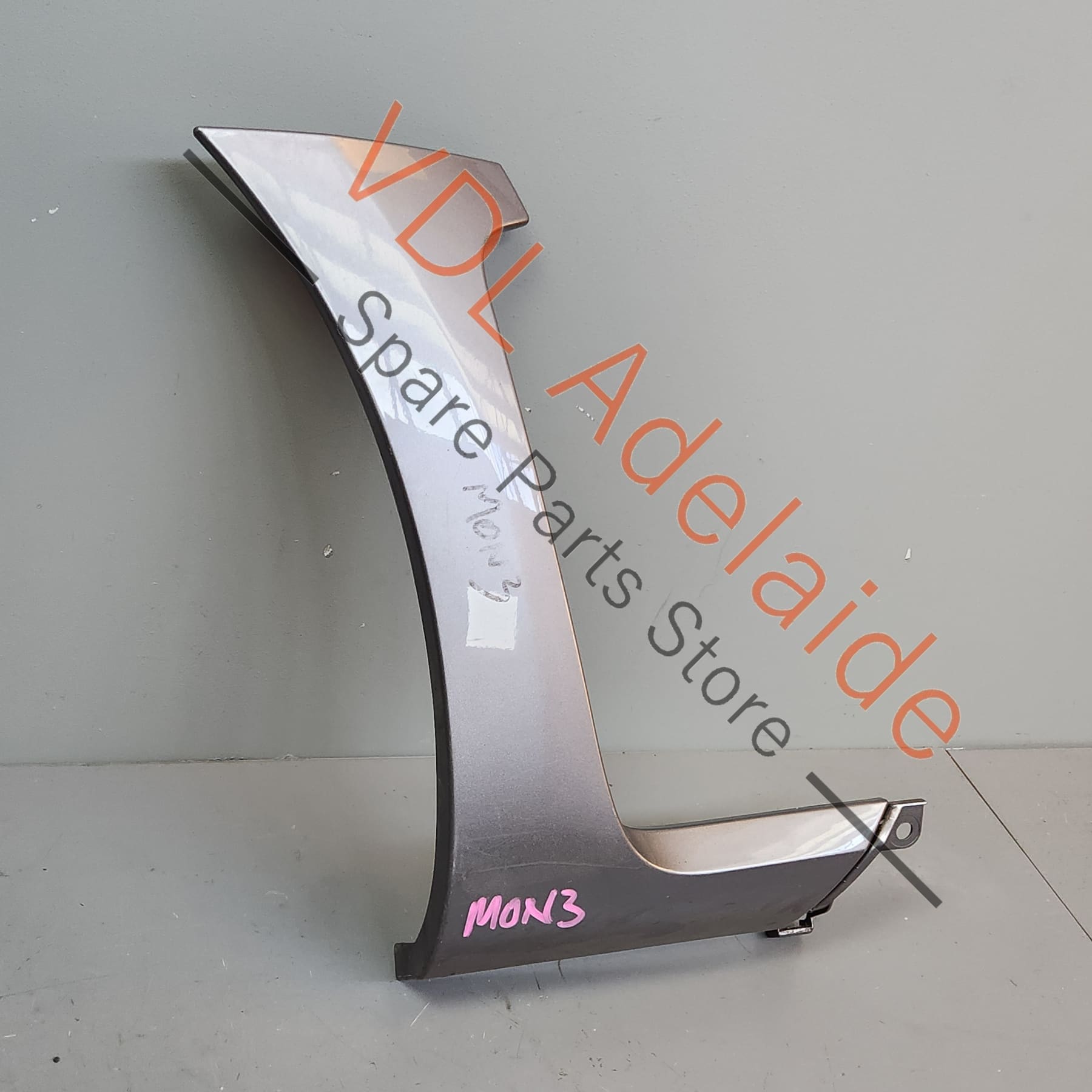 764366962R768511309R Renault Megane III DZ0/1 RS250 265 275 Front Left Lower Quarter Sill Exterior Molding Flare Wheel Arch Trim 768511309R 764366962R Oyster Grey