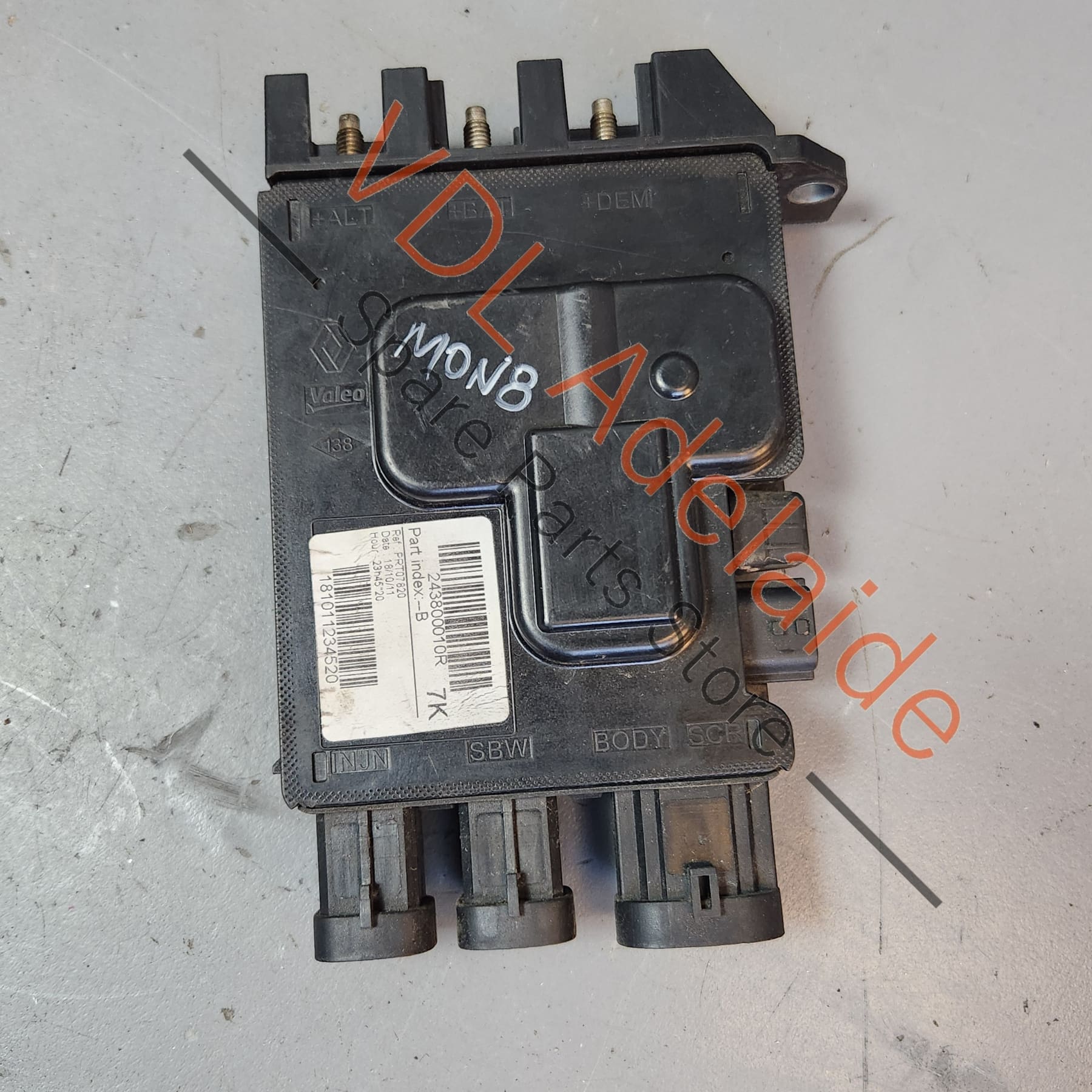 243800010R243800005R Renault Main Battery Control Unit Circuit Breaker Fuse 243800010R 243800005R