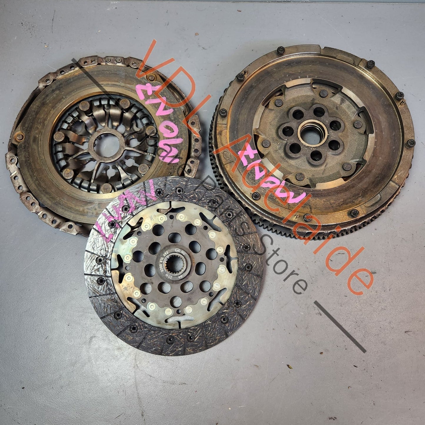 302055634R  Renault Megane RS250 RS265 RS275 Clutch & Flywheel 302055634R 302055638R