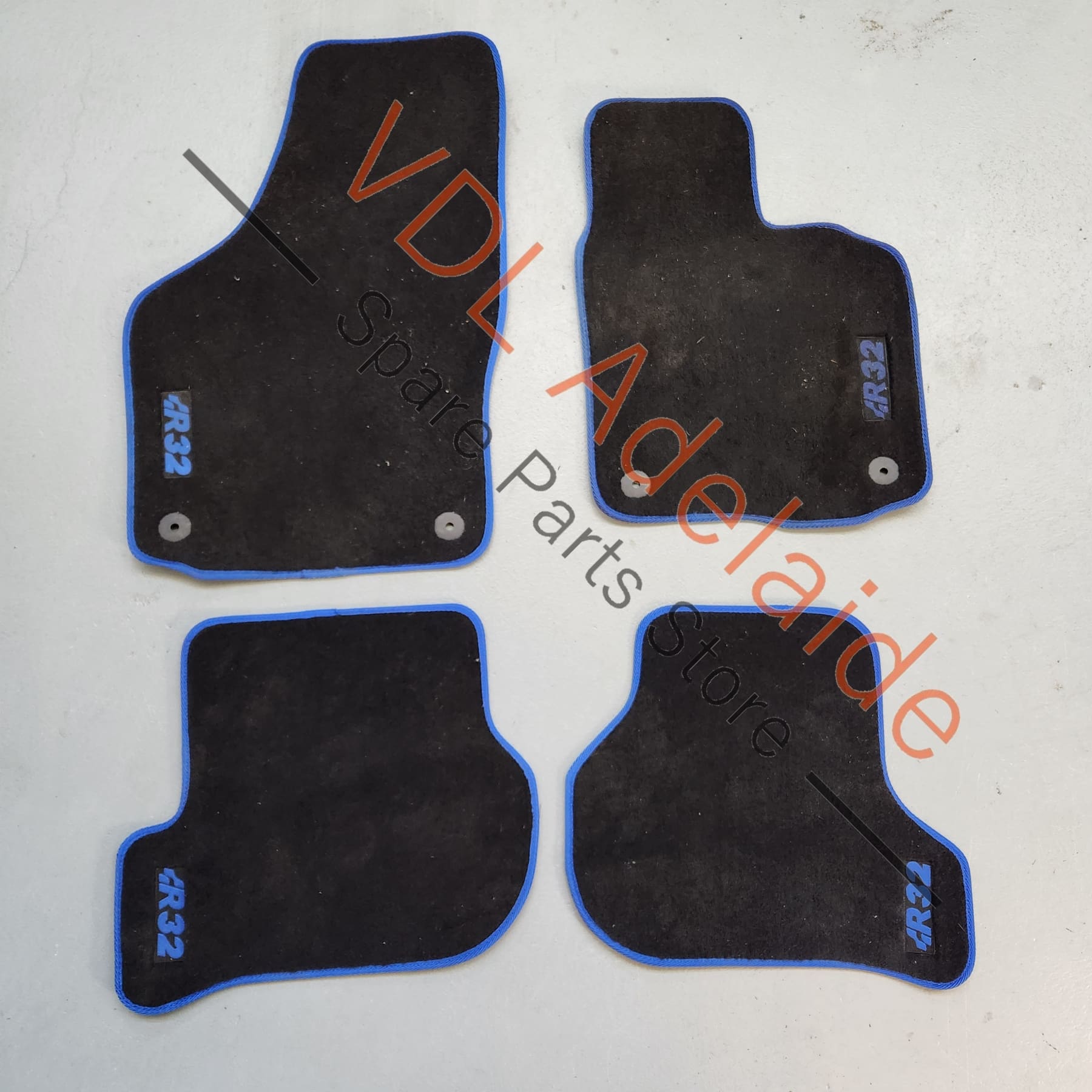     VW Golf MK5 R32 Interior Carpet Floor Mats Blue Stitch (non-genuine)