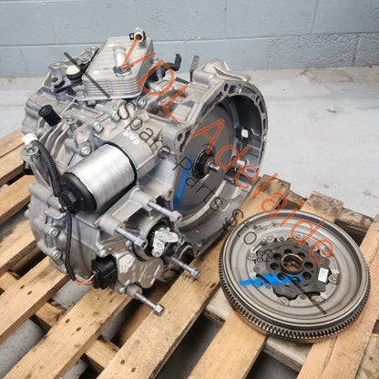 0GC300014B003 0GC300014B 06K105266AC  VW Golf R MK7.5 7 Speed DQ381 DSG Transmission Gearbox UAQ 0GC300014B 003 & Flywheel 06K105266AC