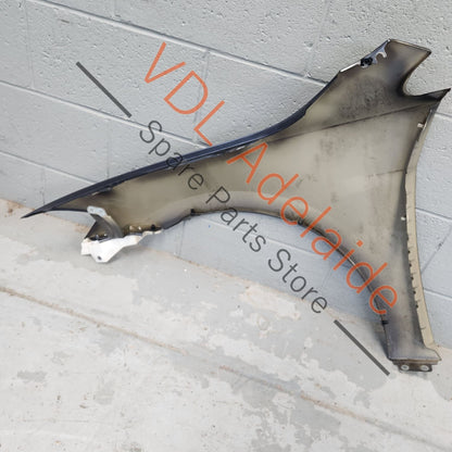 5G0821106B    Volkswagen Golf 7.5 Front Right Fender Mud Guard Wing Panel in Indium Grey LR7H X3X3 Incl R badge