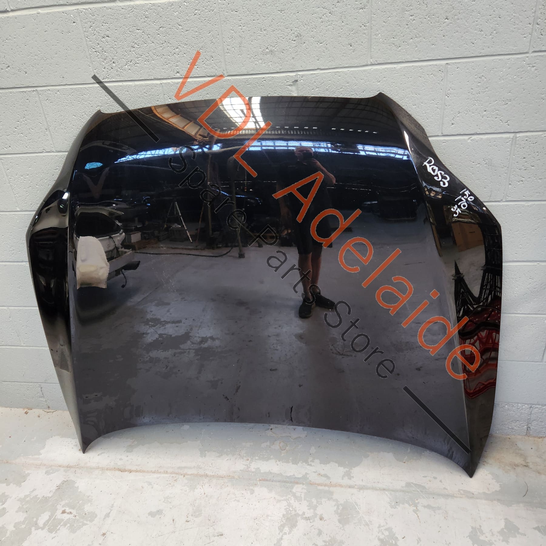 4L0823029A    Audi Q7 4L Bonnet Hood Shell Panel 4L0823029A 2T2T Orca Black Metallic