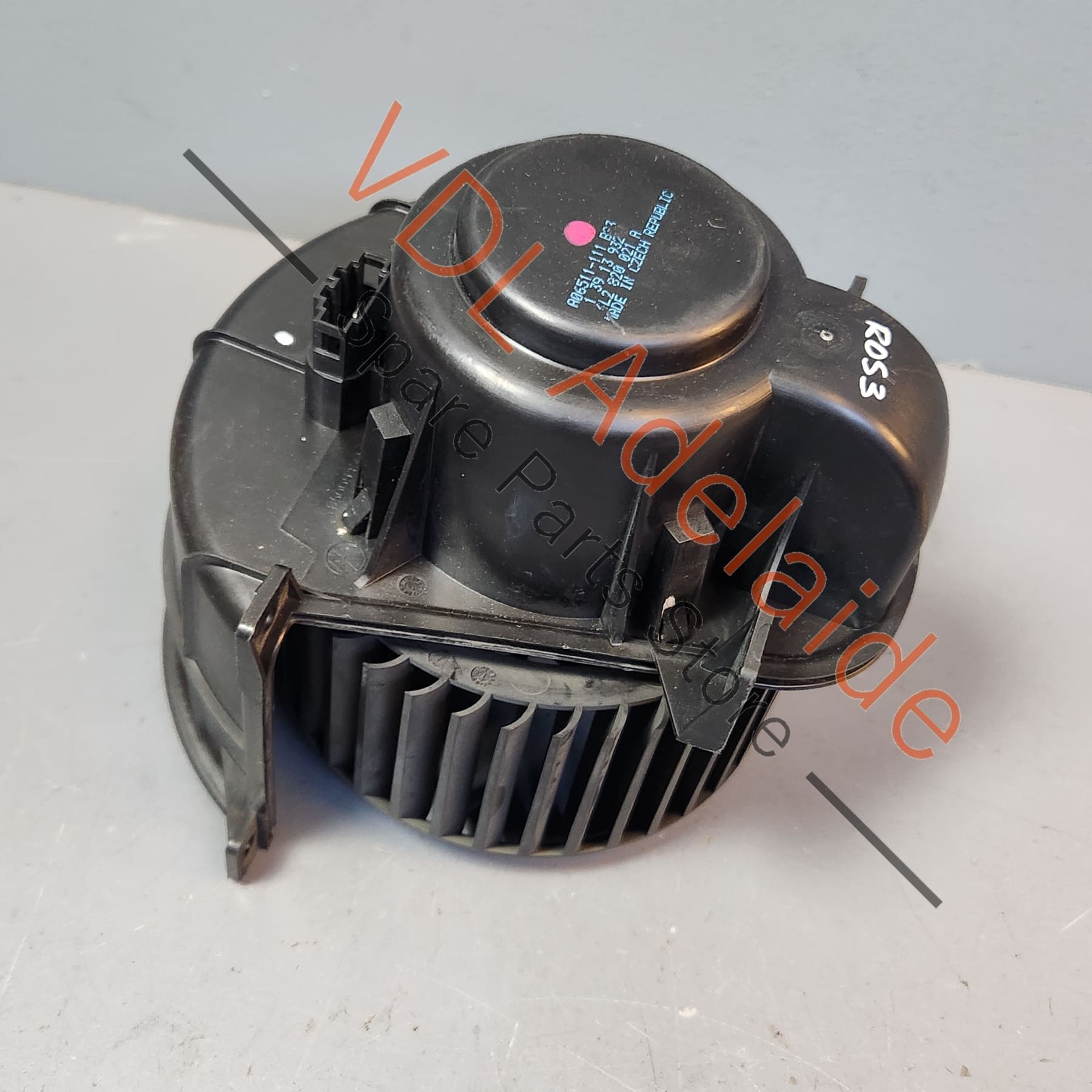 4L2820021A    Audi Q7 4L AC Blower Fan Motor 4L2820021A for RHD models