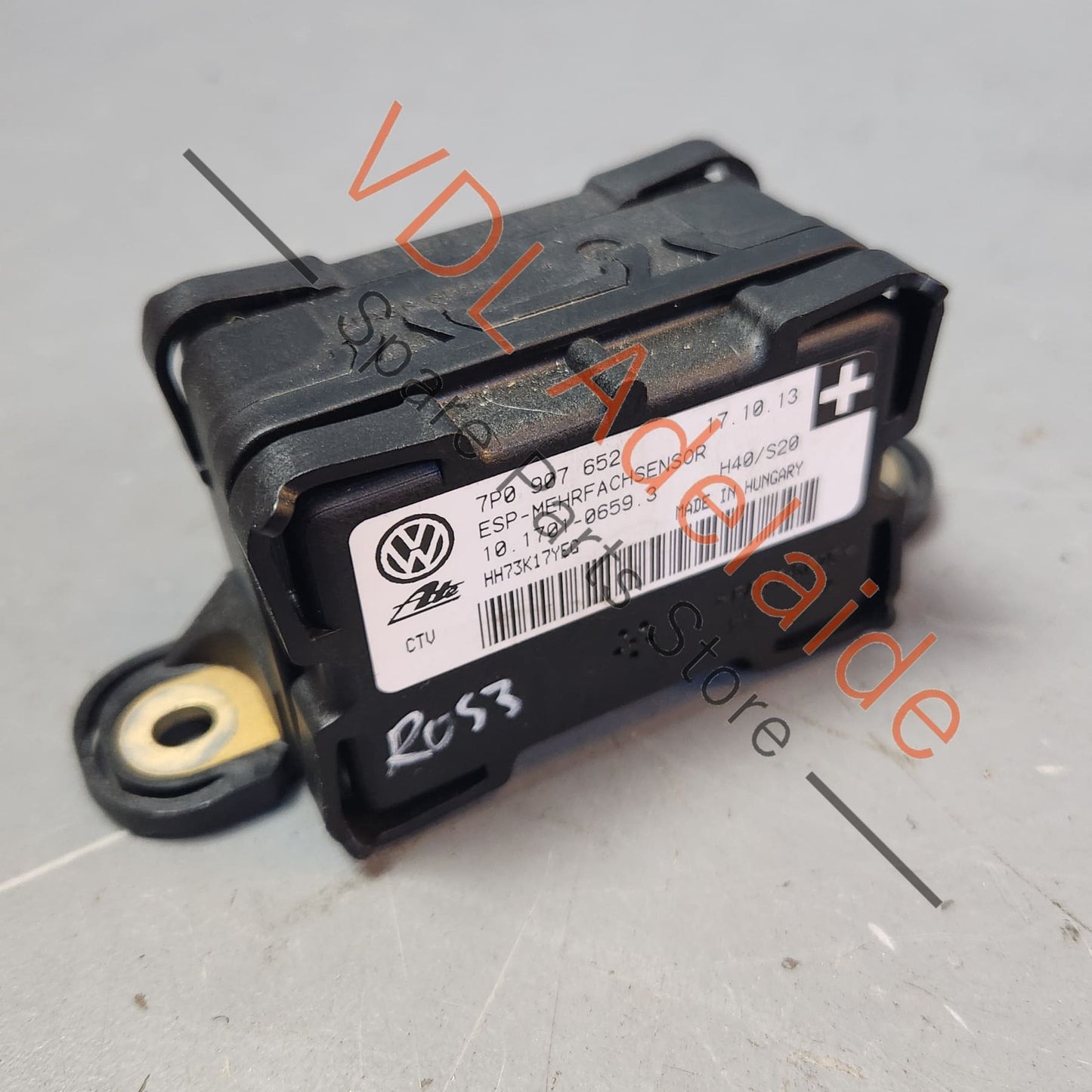 7P0907652    Audi Q7 4L Yaw Rate ESP Sensor Module 7P0907652