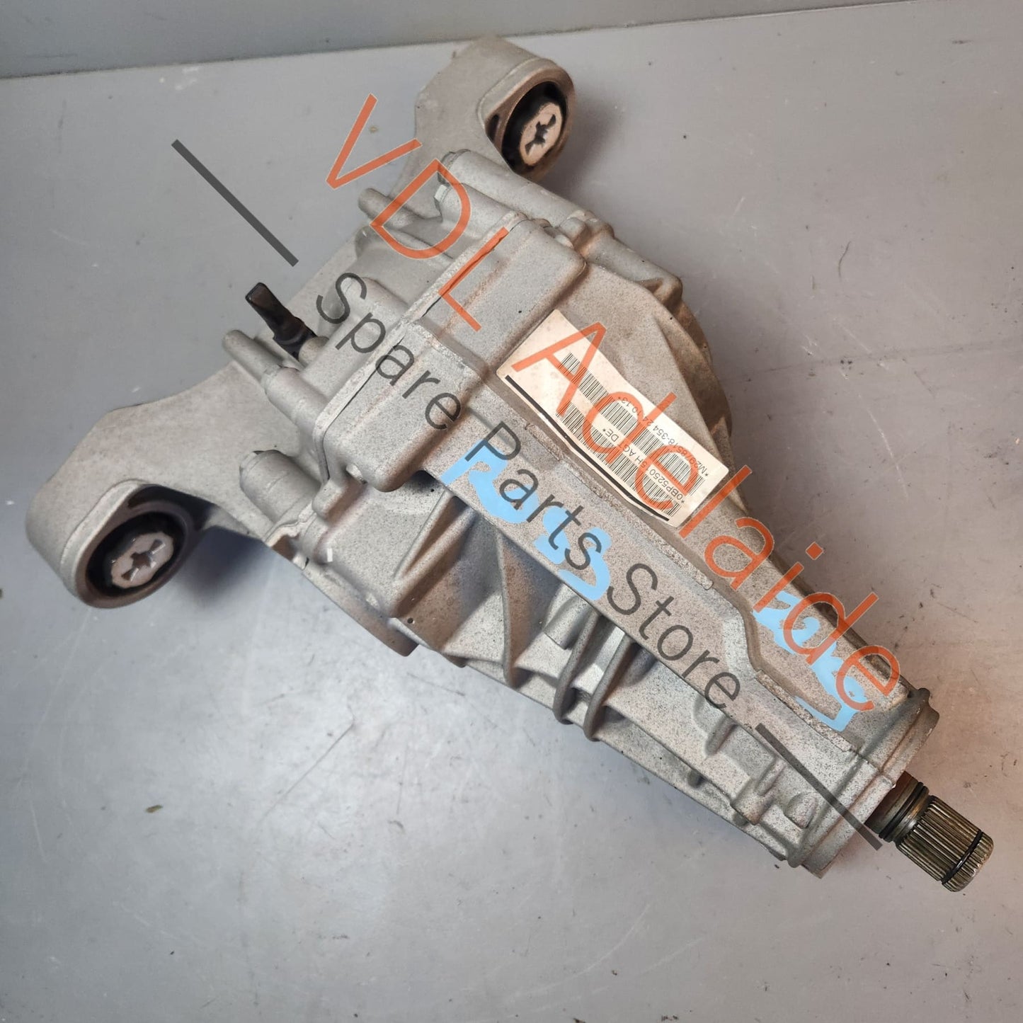 0BP525015H    Audi Q7 Porsche Cayenne Touareg Rear Differential Diff 0BP525015H