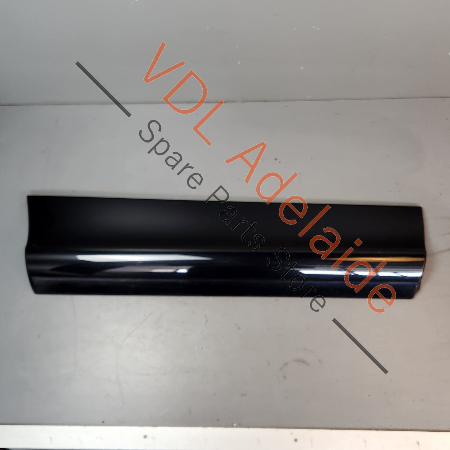 4L0853970F 4L0853970FGRU   Audi Q7 4L Right Rear Lower Fender Flare Exterior Body Moulding Trim 4L0853970F GRU