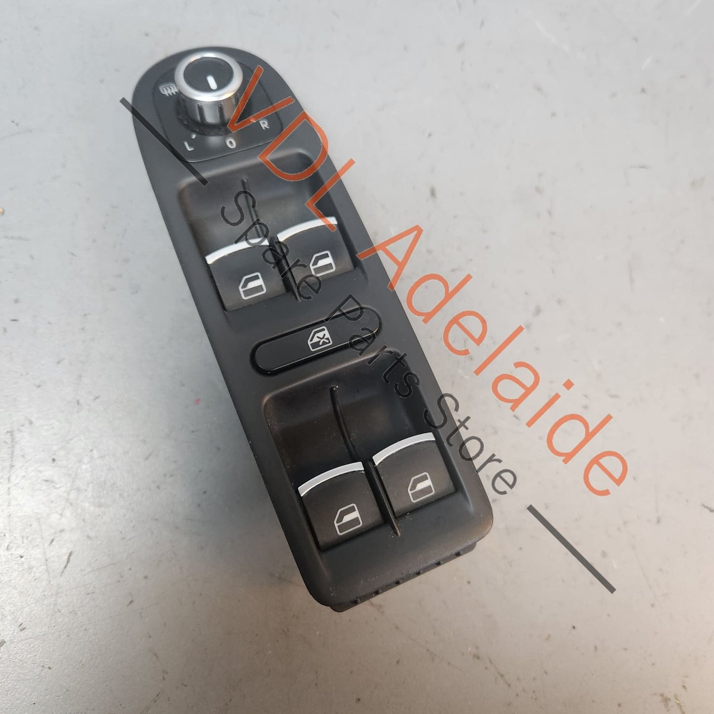 5K4959857    VW Golf MK6 Genuine OEM Drivers Master Electric Window Switch with Chrome 5K4959857