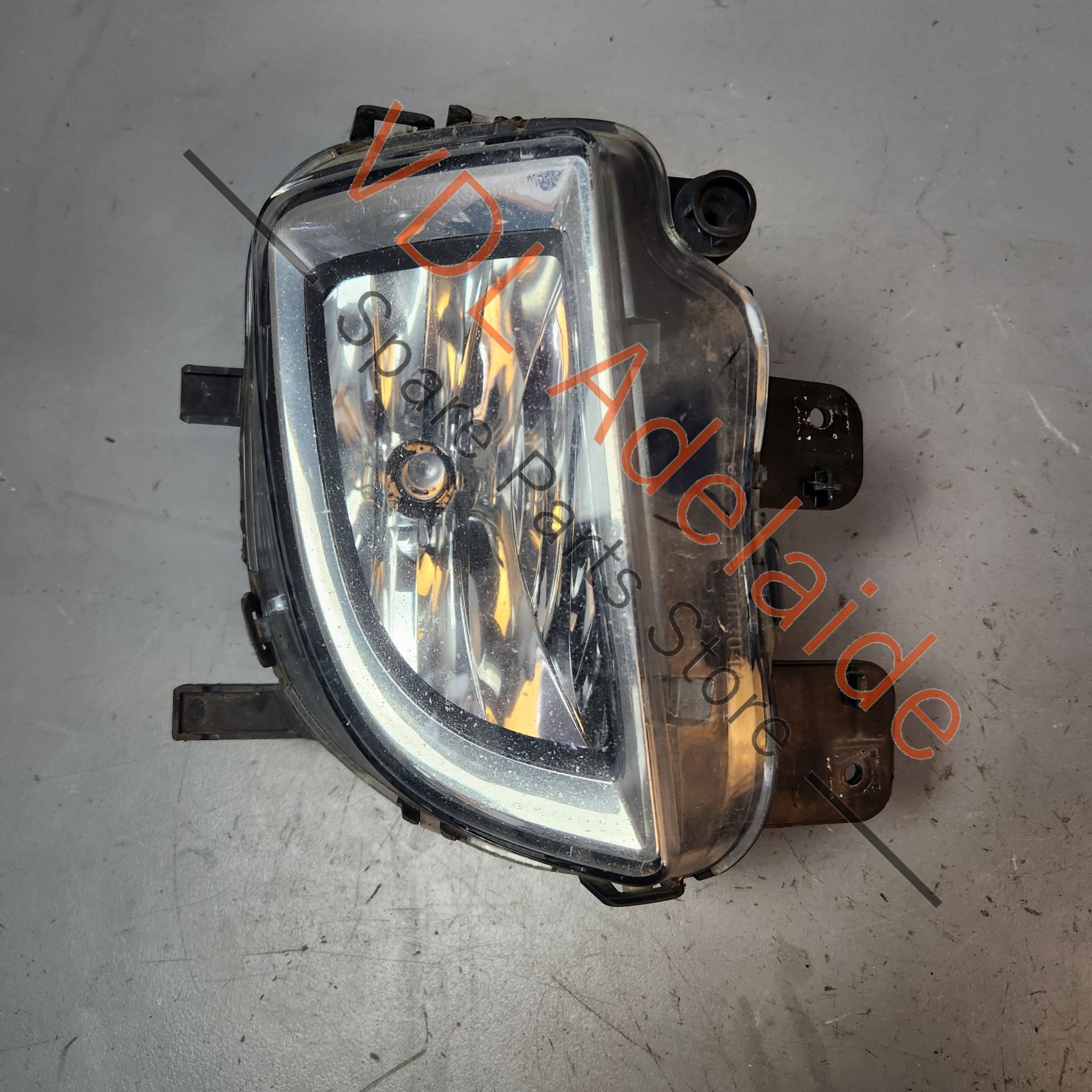 5K0941700C    VW Golf MK6 Gti Right Side Bumper Halogen Fog Light Lamp 5K0941700C