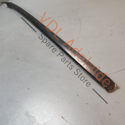 5K0854320C 5K0854320   VW Golf MK6 Right Side Windscreen Edge Trim Molding Water Deflector Strip 5K0854320C