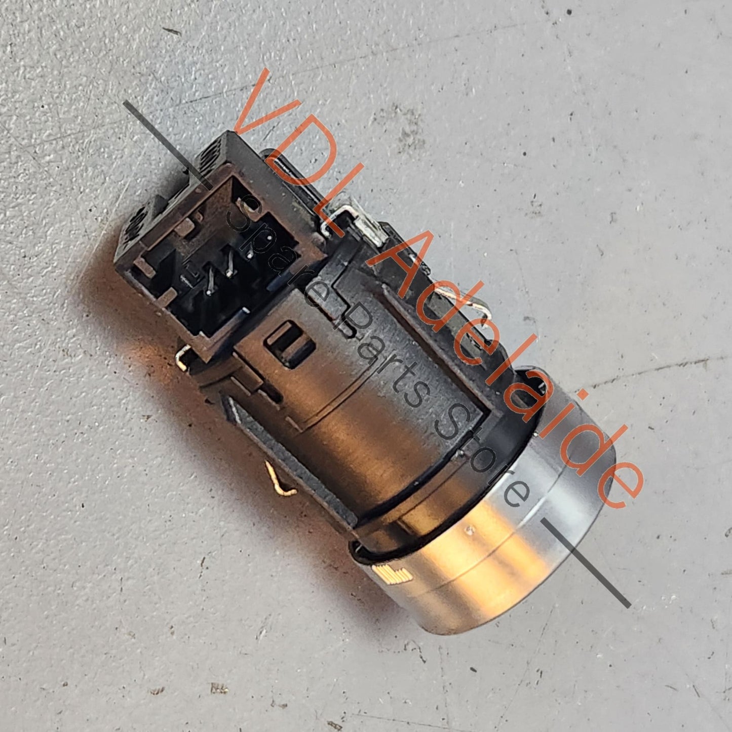 5G2959839A3Q7 5G2959839A   VW Golf MK7 7.5 Start Stop Button for Keyless Go 5G2959839A for RHD