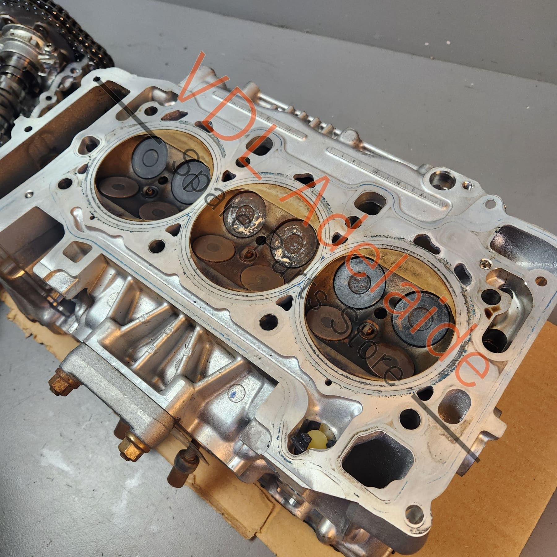 PAC103062A 9A710306210 9A710900310 9A710910200 Porsche 324kw DCAB DCA Engine Cylinder Head Cyl 1-3 Right Complete With Camshafts and Valves